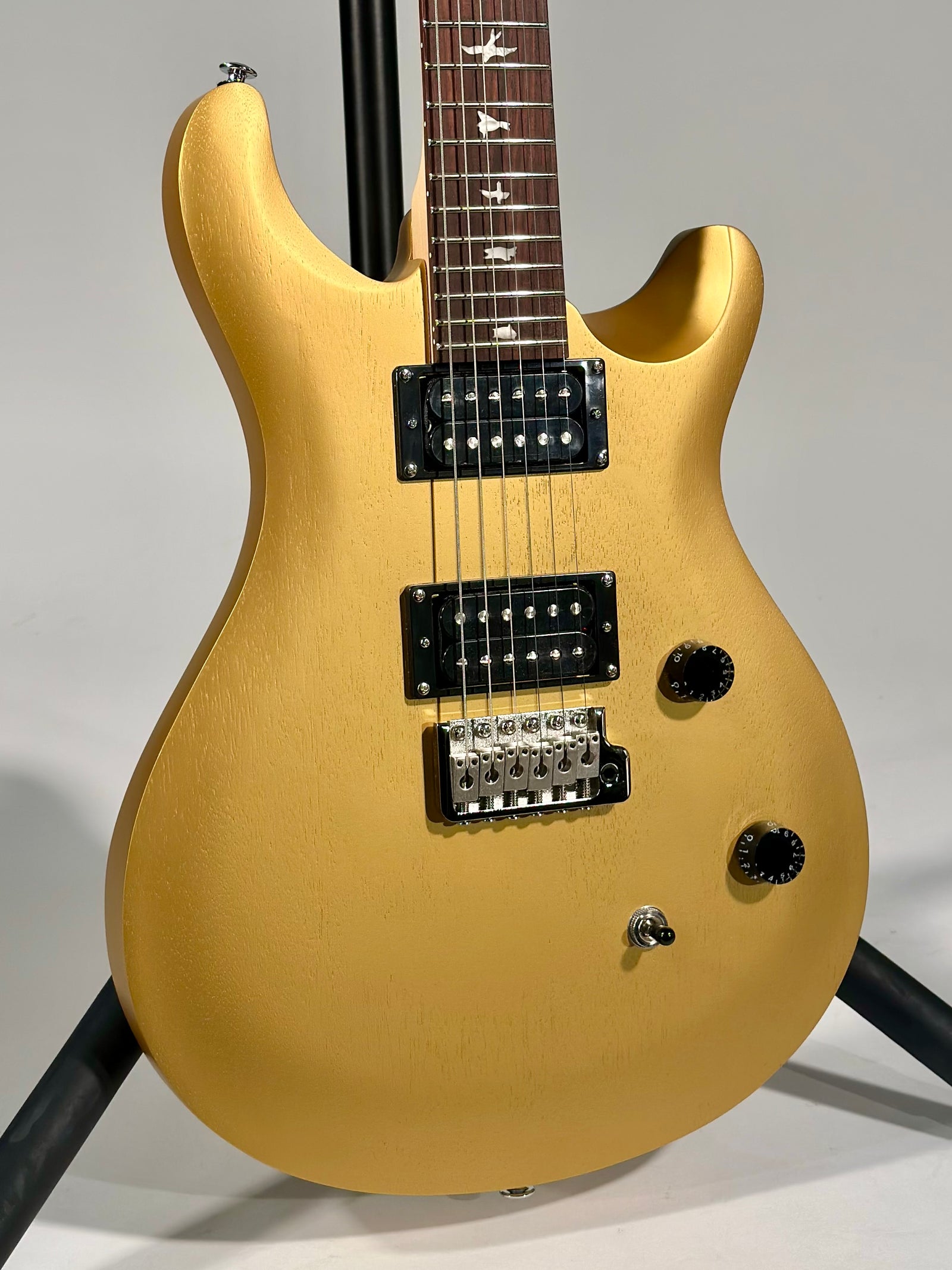 PRS SE CE 24 Standard Satin, Metallic Gold (Consignment)