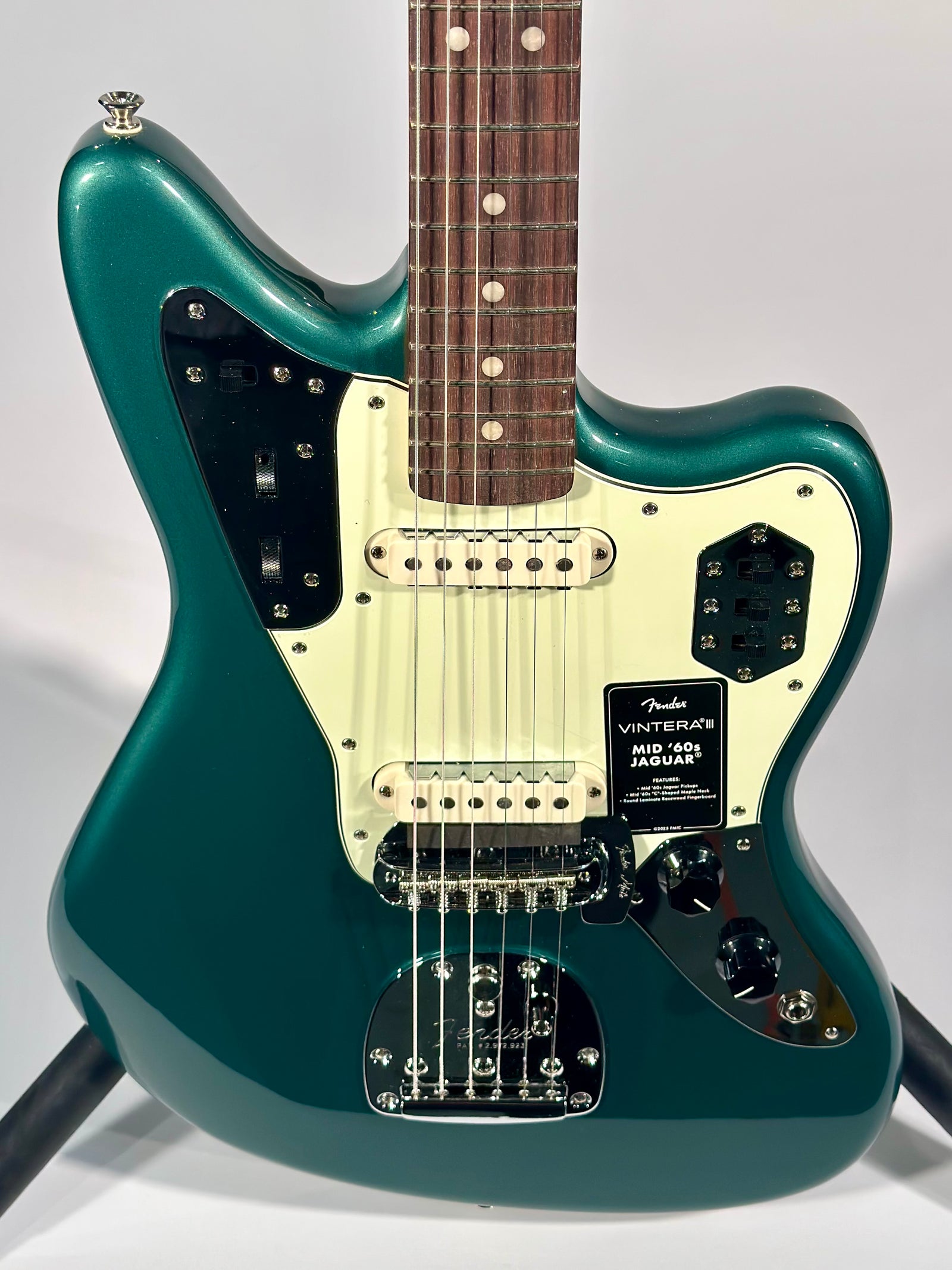 Fender Vintera III Mid '60s Jaguar, Sherwood Green Metallic