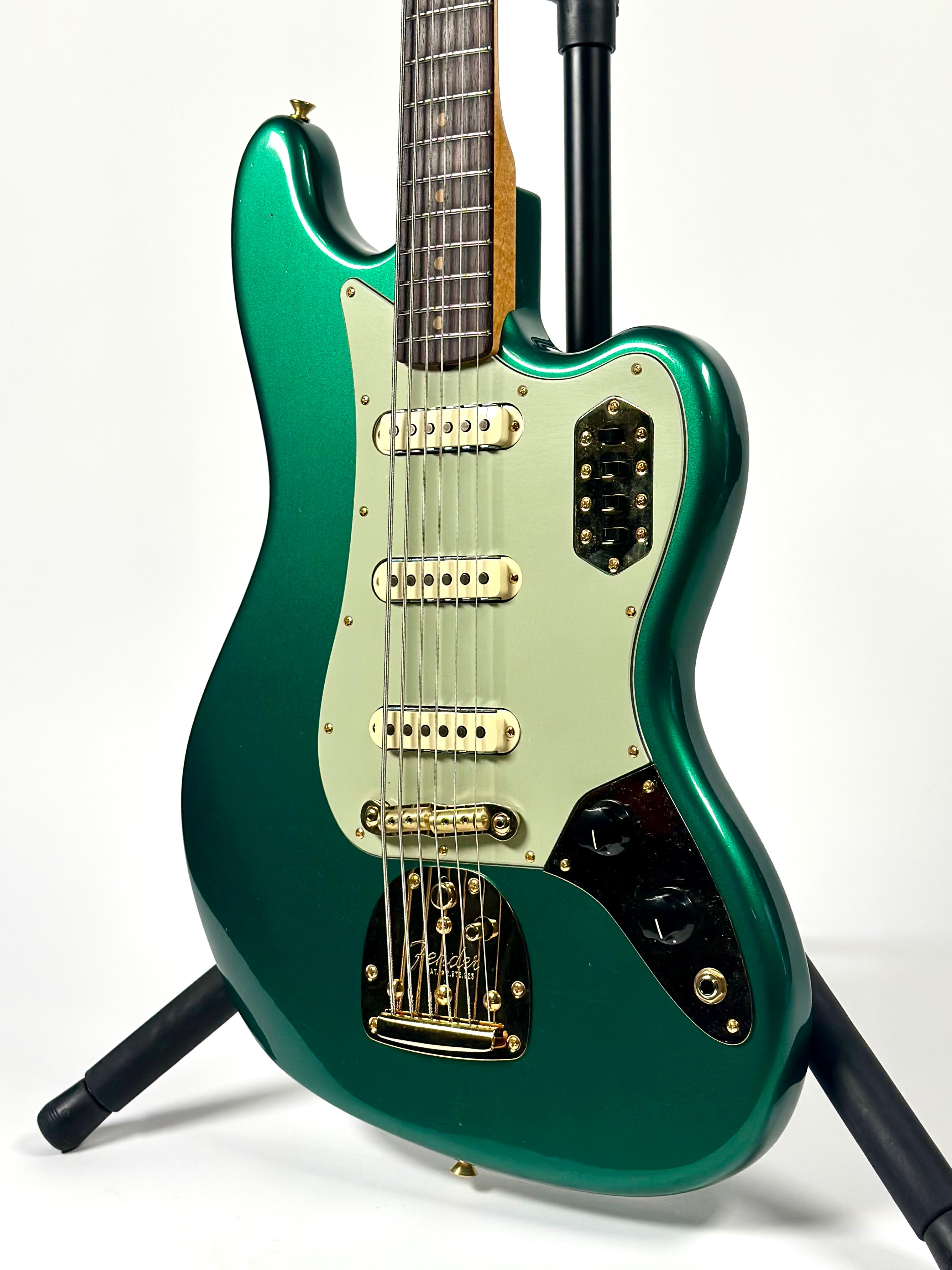 Fender Custom Shop 1966 Bass VI Journeyman Relic, Aged British Racing Green