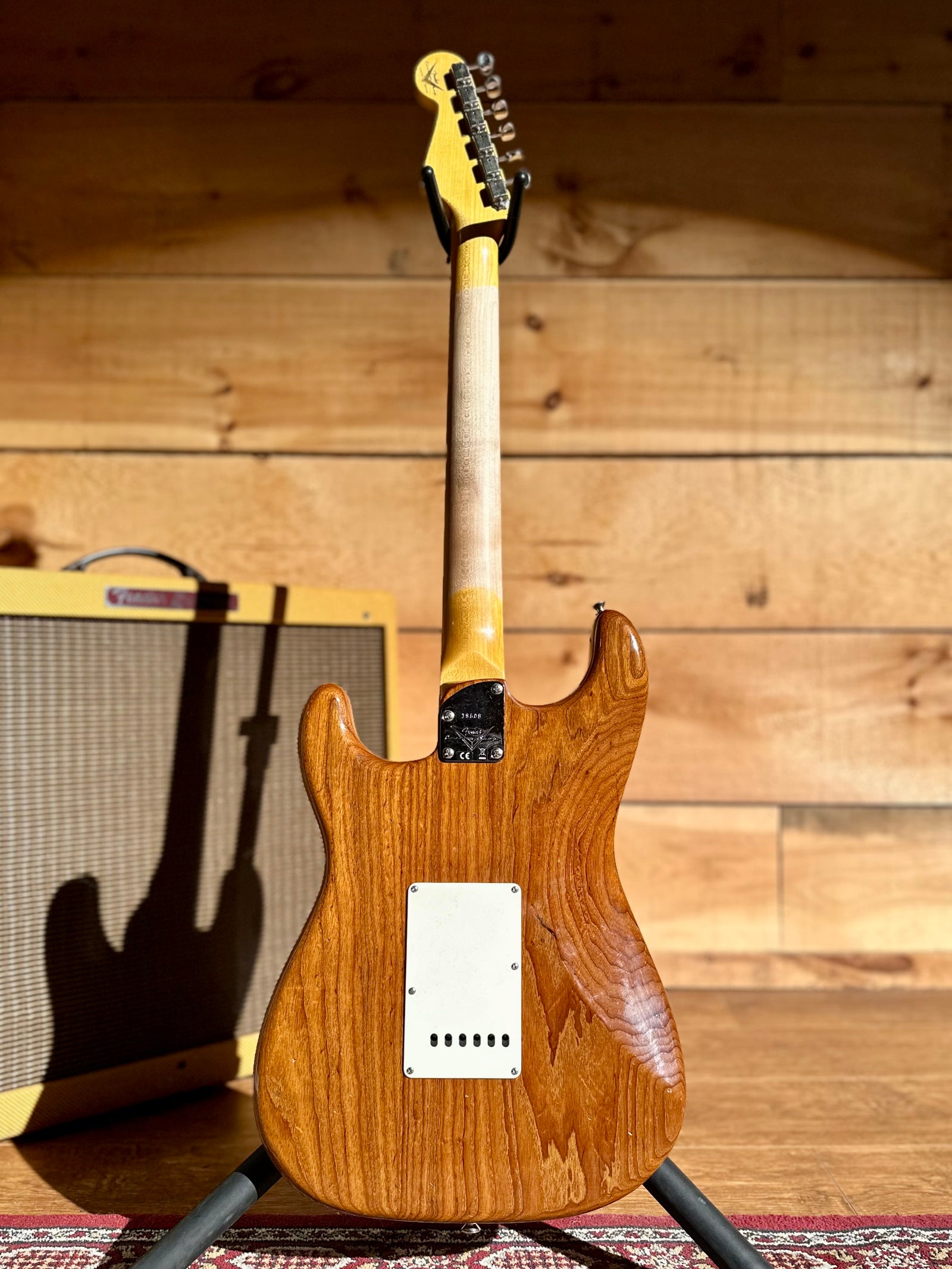 Fender Custom Shop Limited Edition Roasted Stratocaster Journeyman Closet Classic, Aged Natural