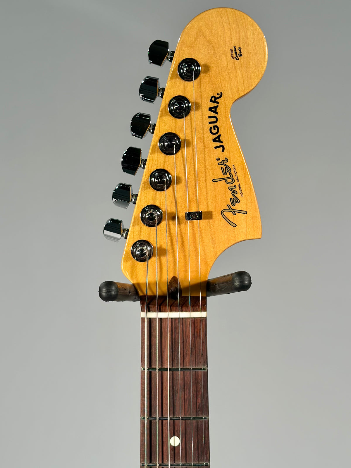 Fender American Professional Jaguar, Black (Finish Flaw)