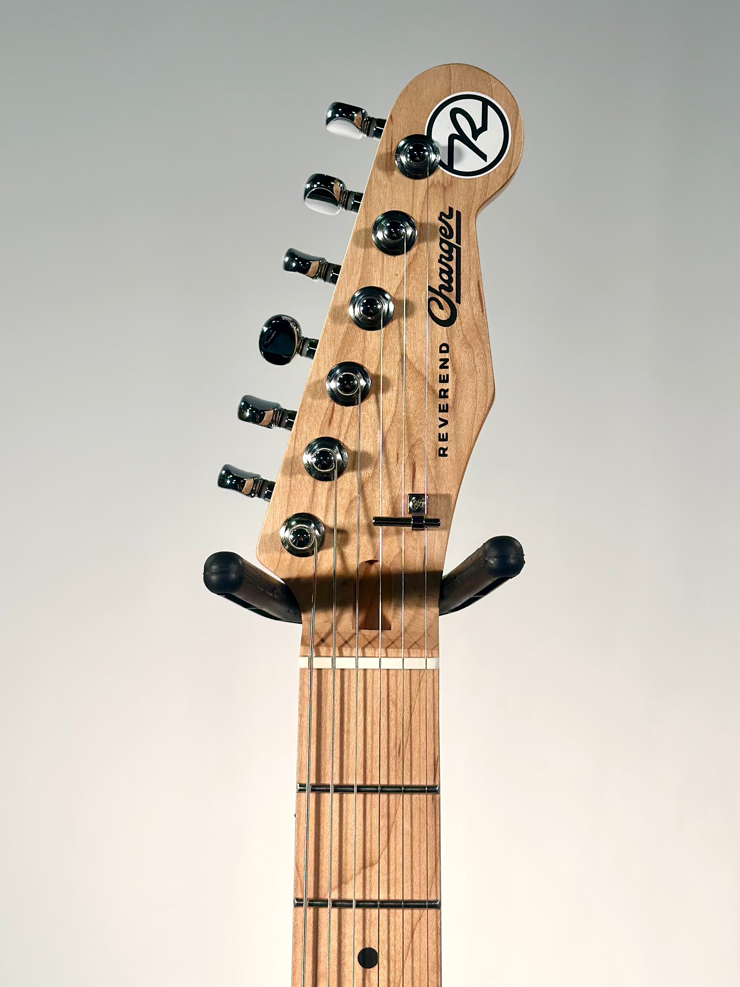 Reverend Charger 290, Citrus Cream