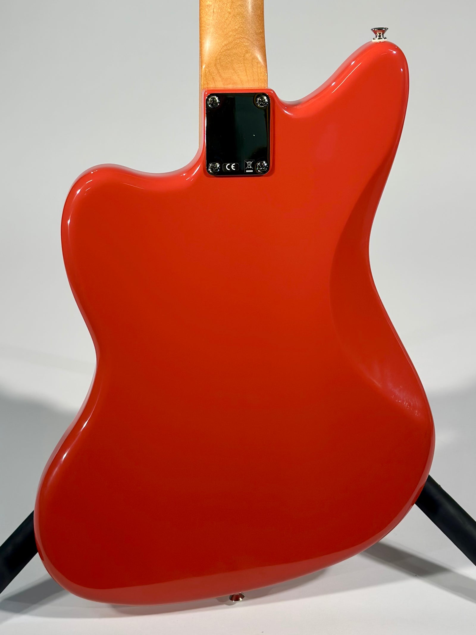 Fender  Noventa Jazzmaster, Maple Fingerboard, Fiesta Red (Trade In)
