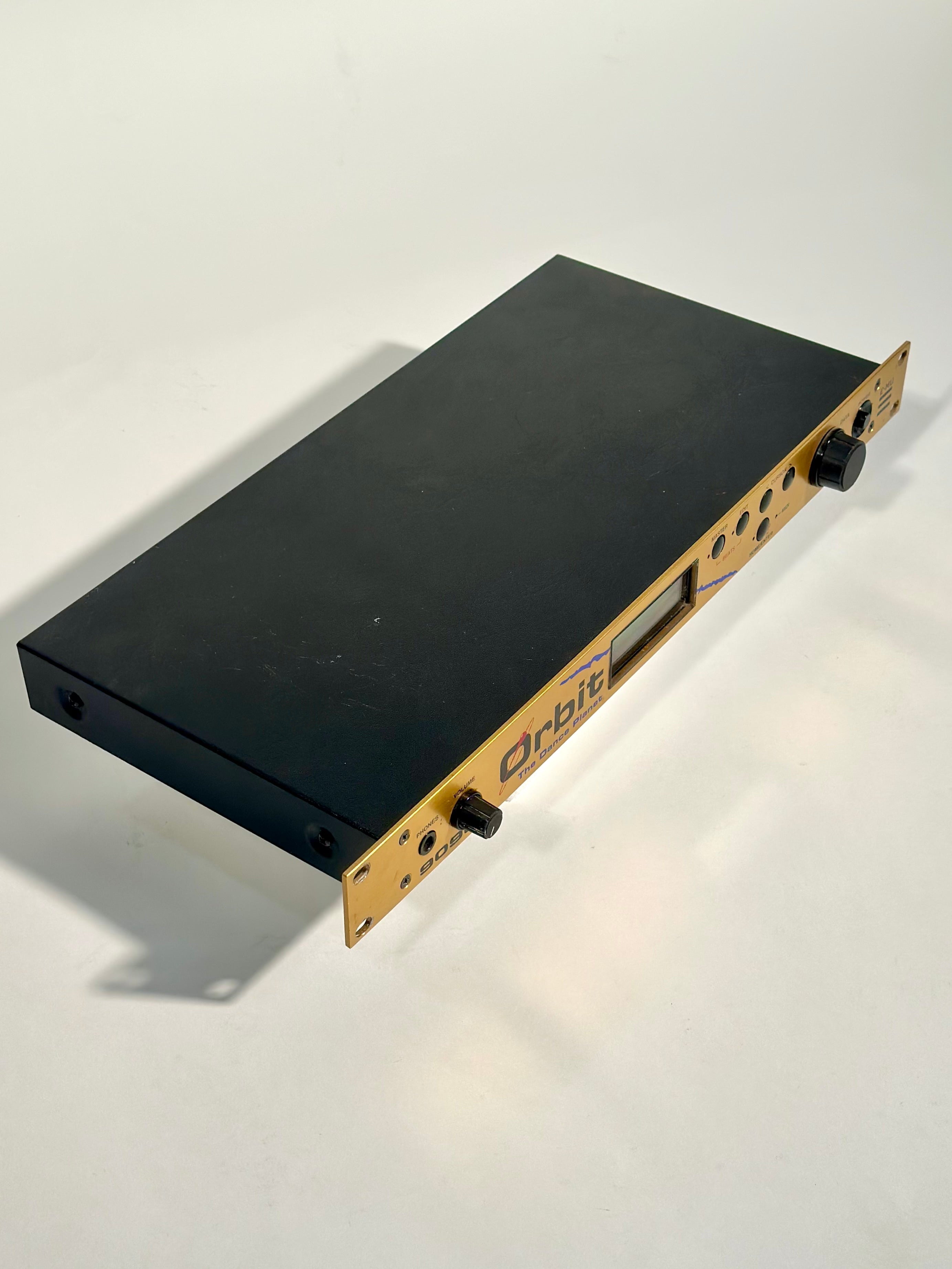 E-MU Systems Orbit 9090 'The Dance Planet' Rackmount 32-Voice Synthesizer (Trade In)