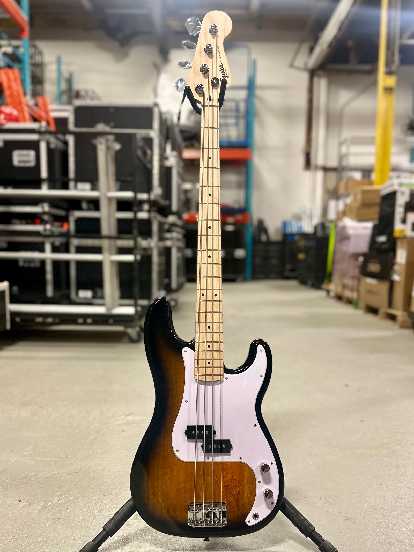 Squier Sonic Precision Bass Maple Fingerboard, 2-Color Sunburst