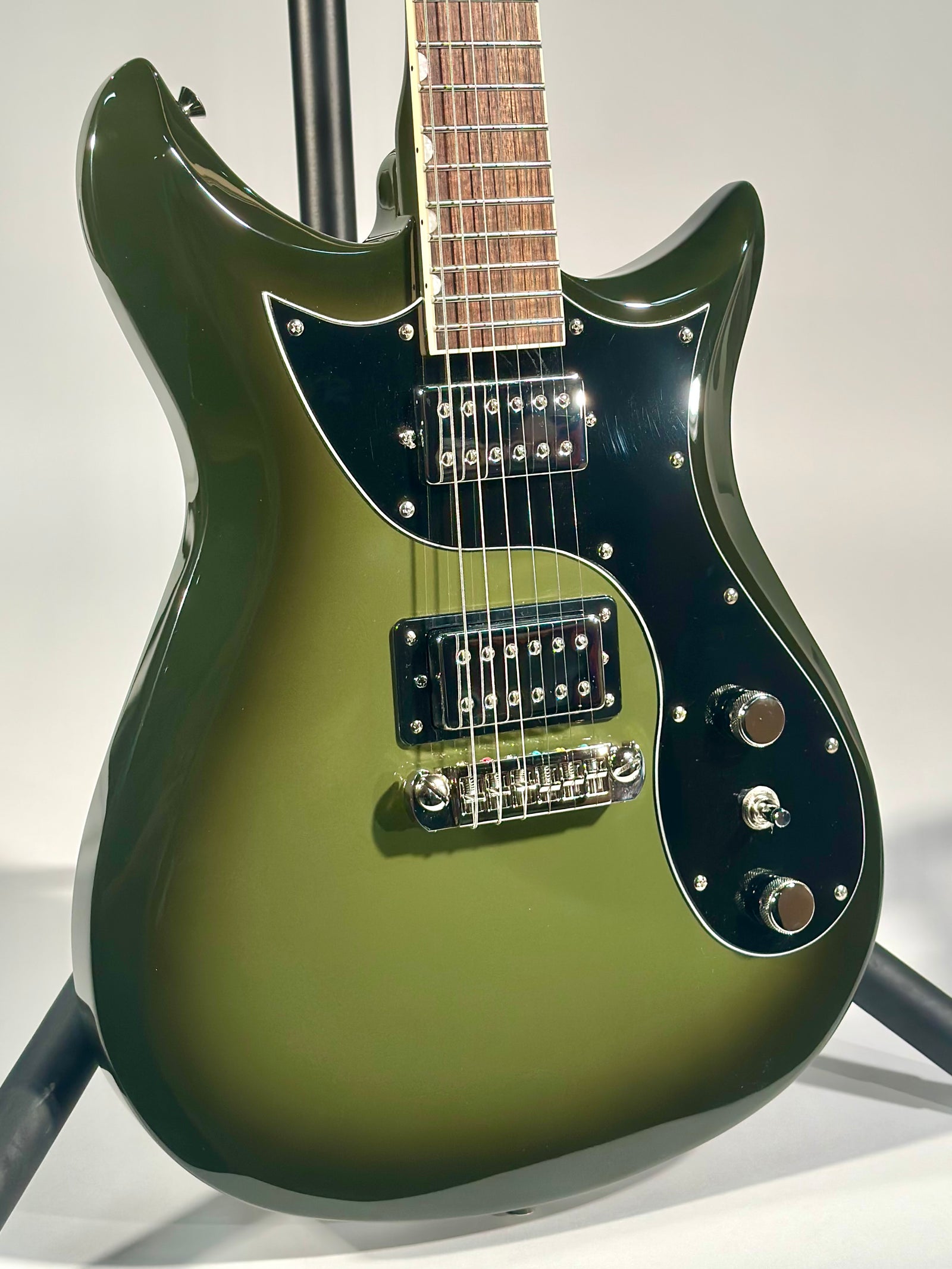 Gretsch Electromatic CVT Double-Cut w/ Wraparound Tailpiece, Wychwood