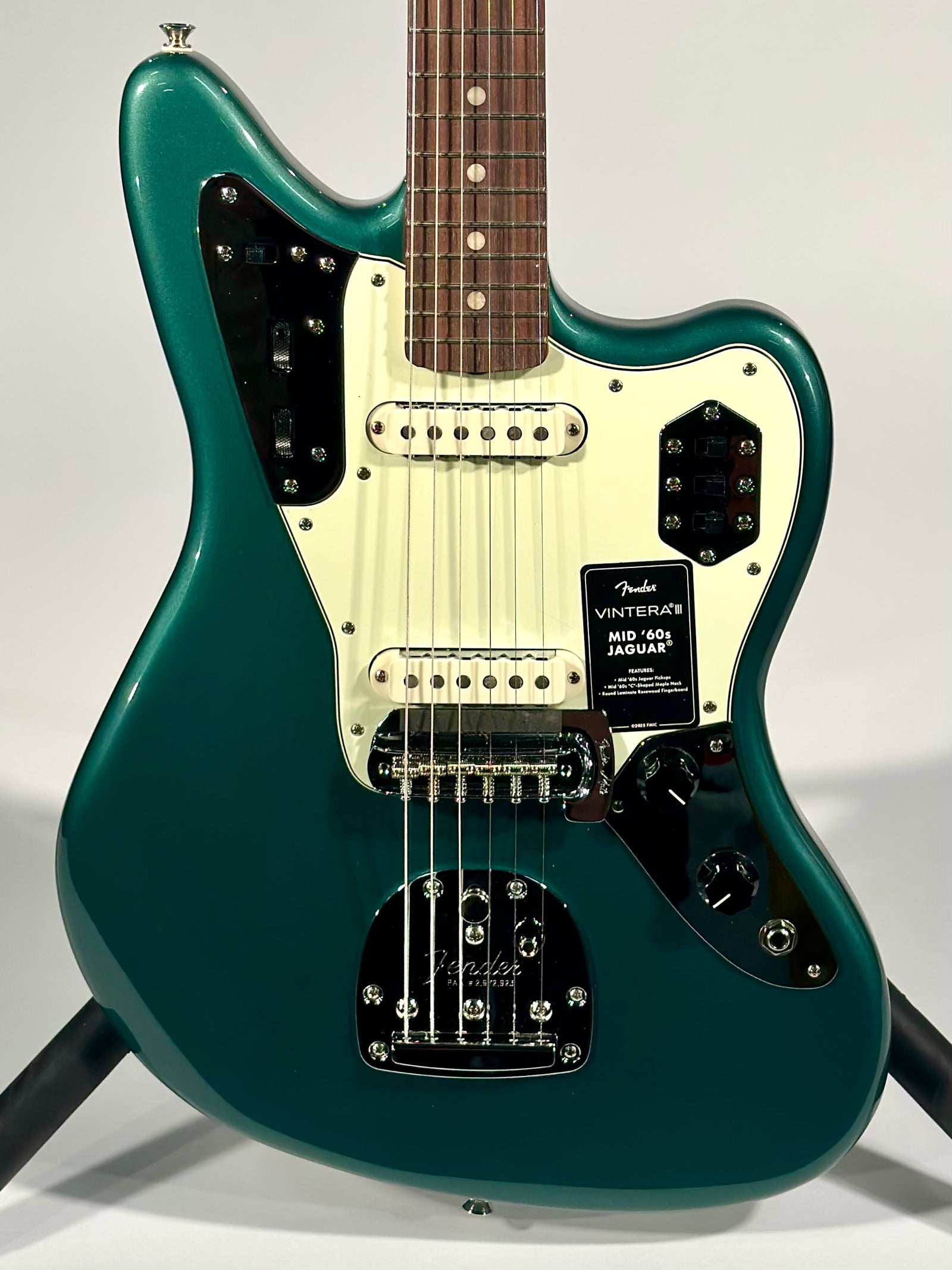 Fender Vintera III Mid '60s Jaguar, Sherwood Green Metallic