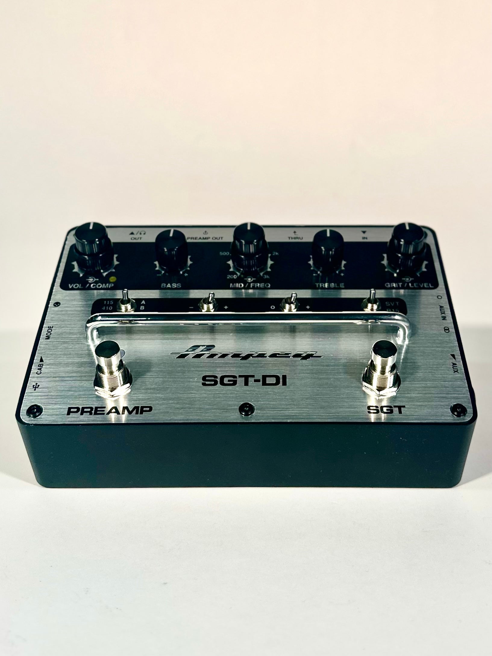 Ampeg SGT-DI Bass Preamp (Trade In)