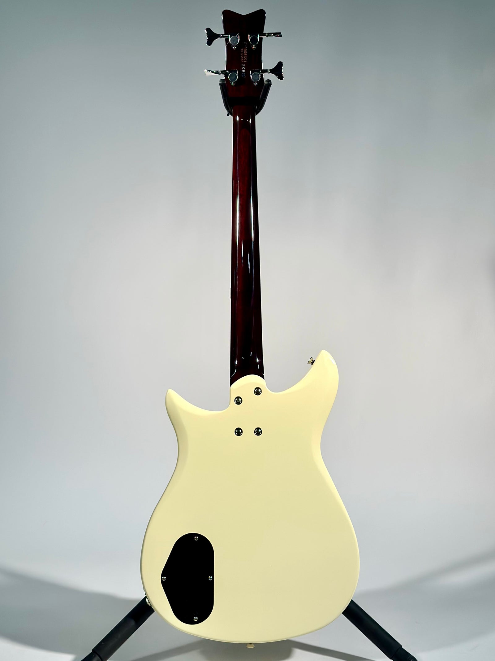 Gretsch Electromatic CVT Bass Double-Cut, Vintage White