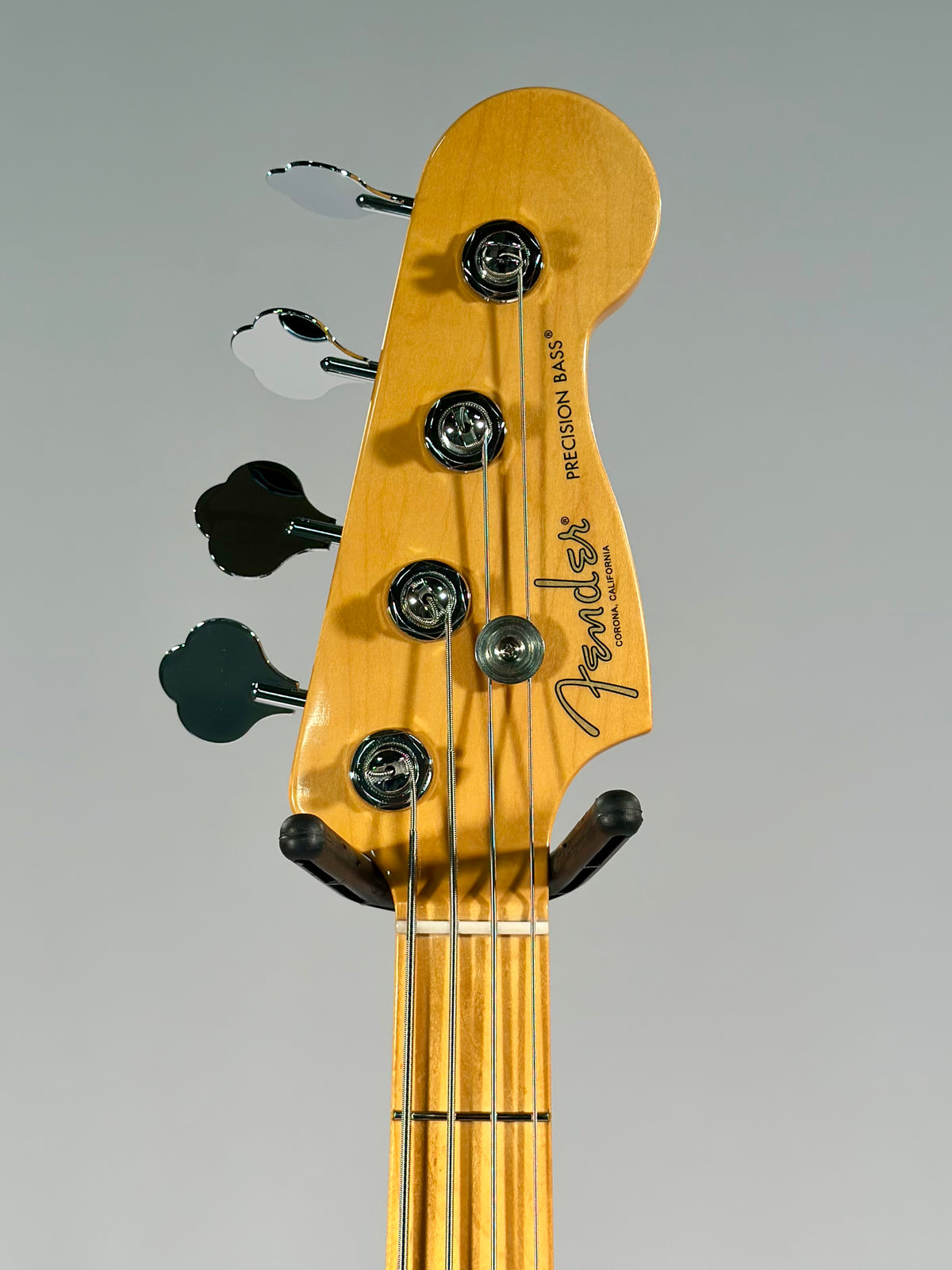 Fender American Professional Precision Bass, Aged Cherry Burst