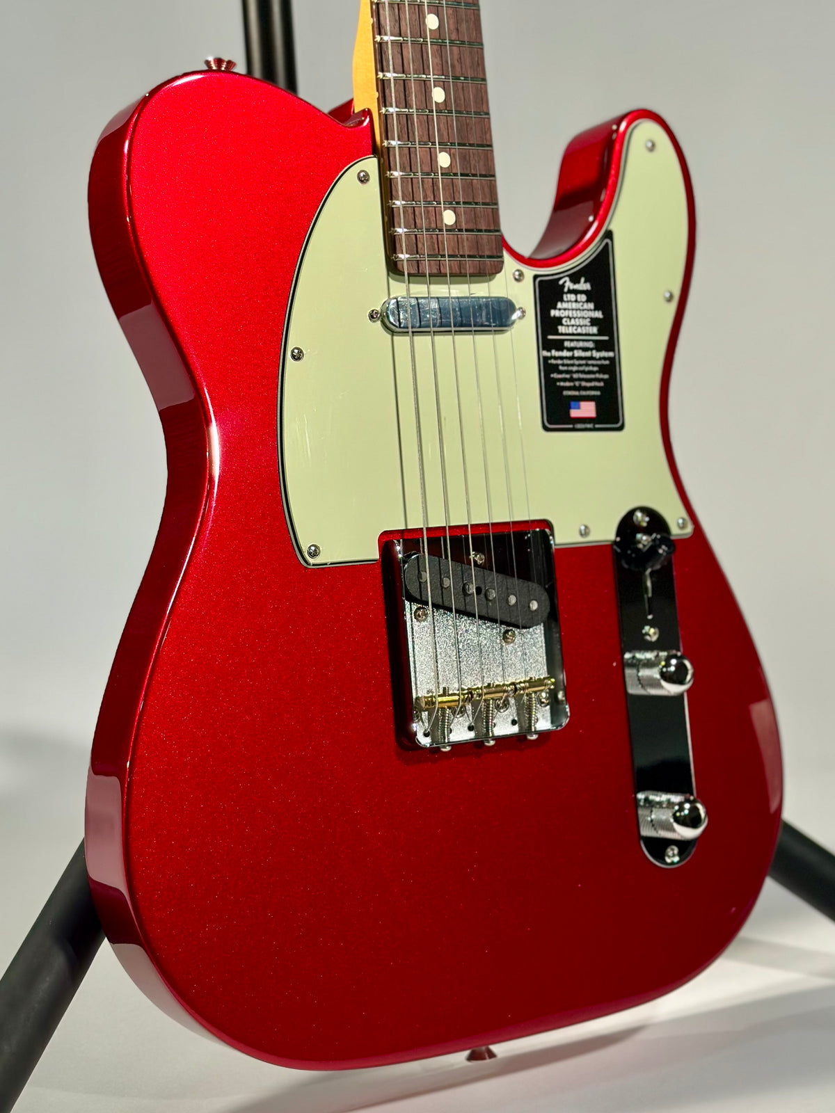 Fender Limited Edition American Professional Classic Silent System Telecaster, Candy Apple Red