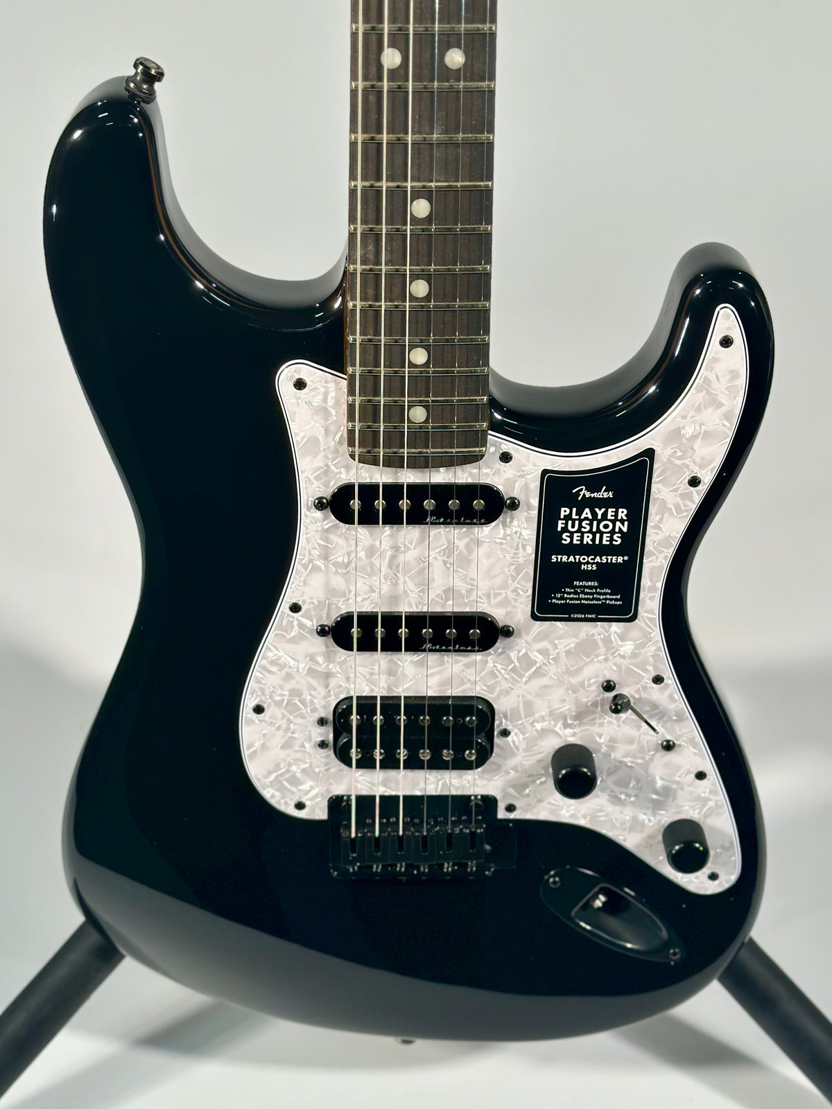 Fender Limited Edition Player Fusion Stratocaster HSS, Black