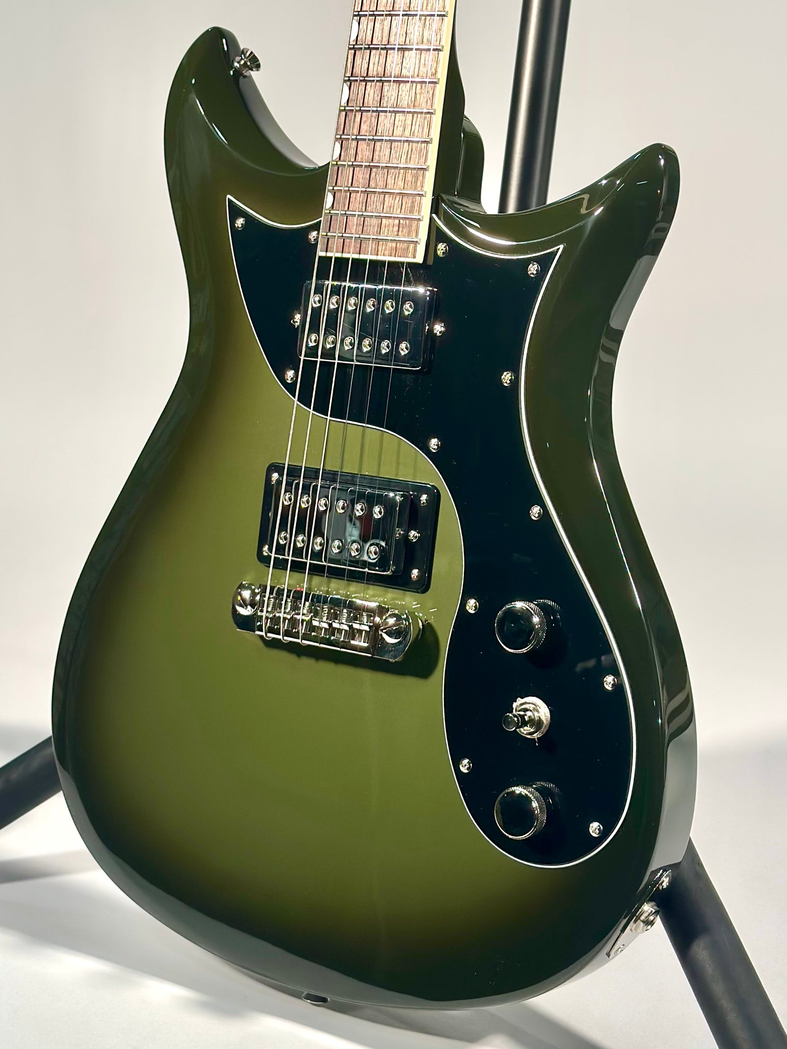 Gretsch Electromatic CVT Double-Cut w/ Wraparound Tailpiece, Wychwood