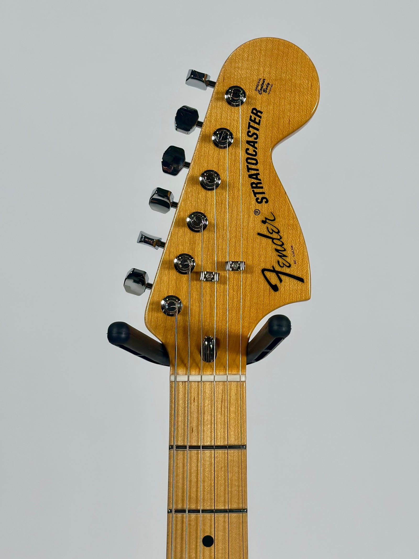 Fender Limited Edition American Vintage II 1973 Stratocaster, Maple Fingerboard, Olympic White