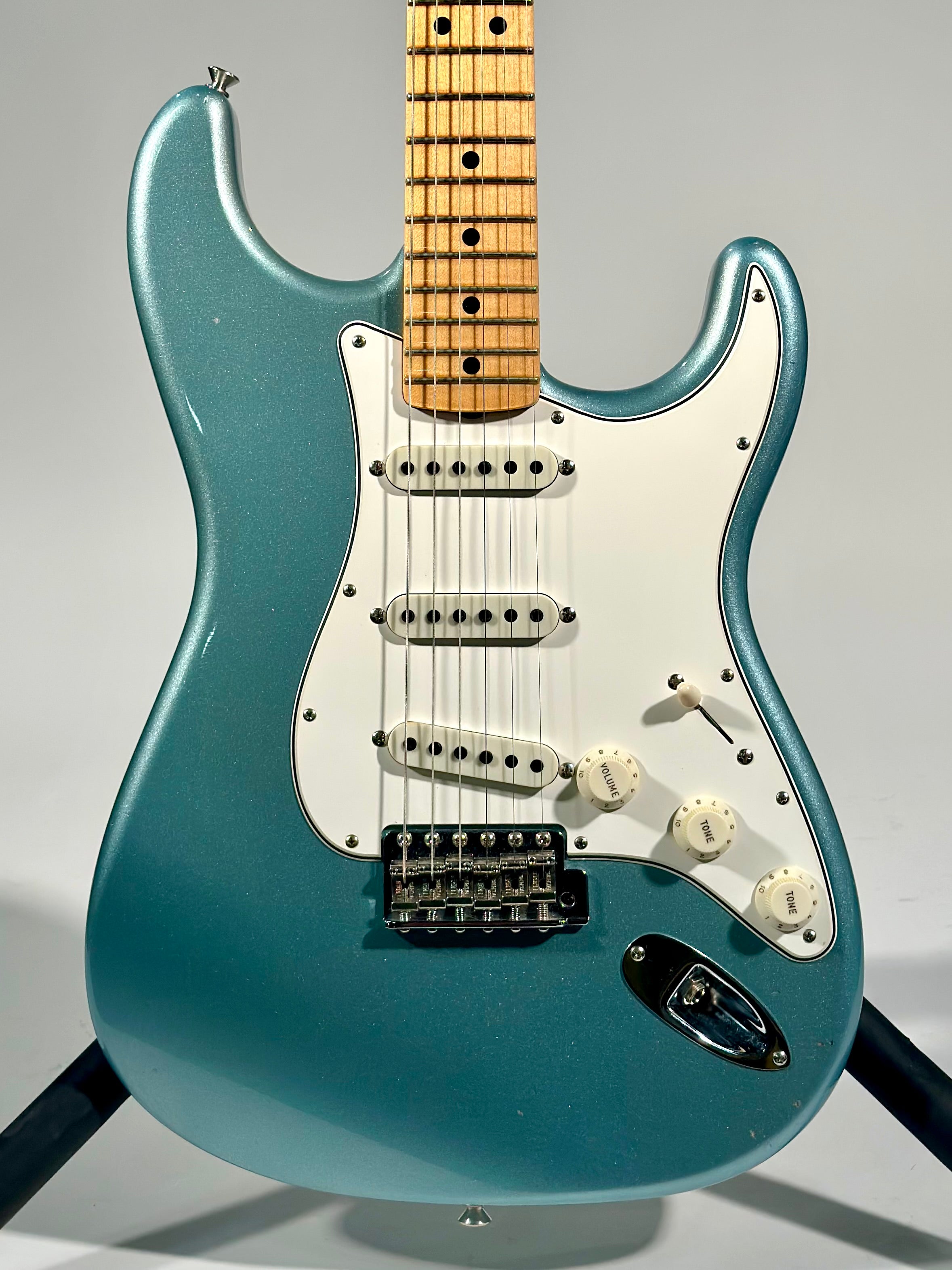 Fender Custom Shop 1969 Stratocaster, Aged Firemist Silver (Consignment)