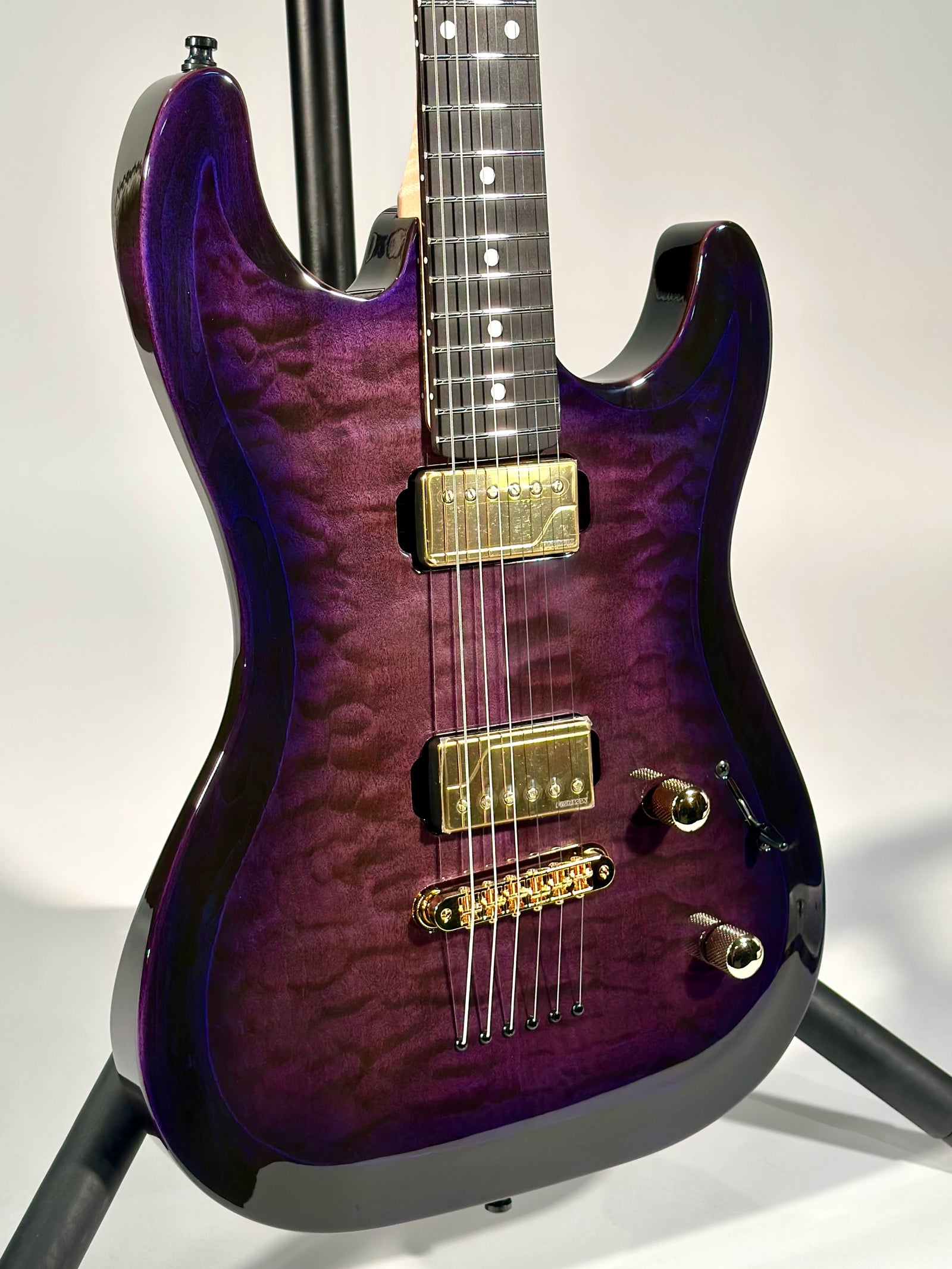Godin Artisan ST-II, Amethyst Black