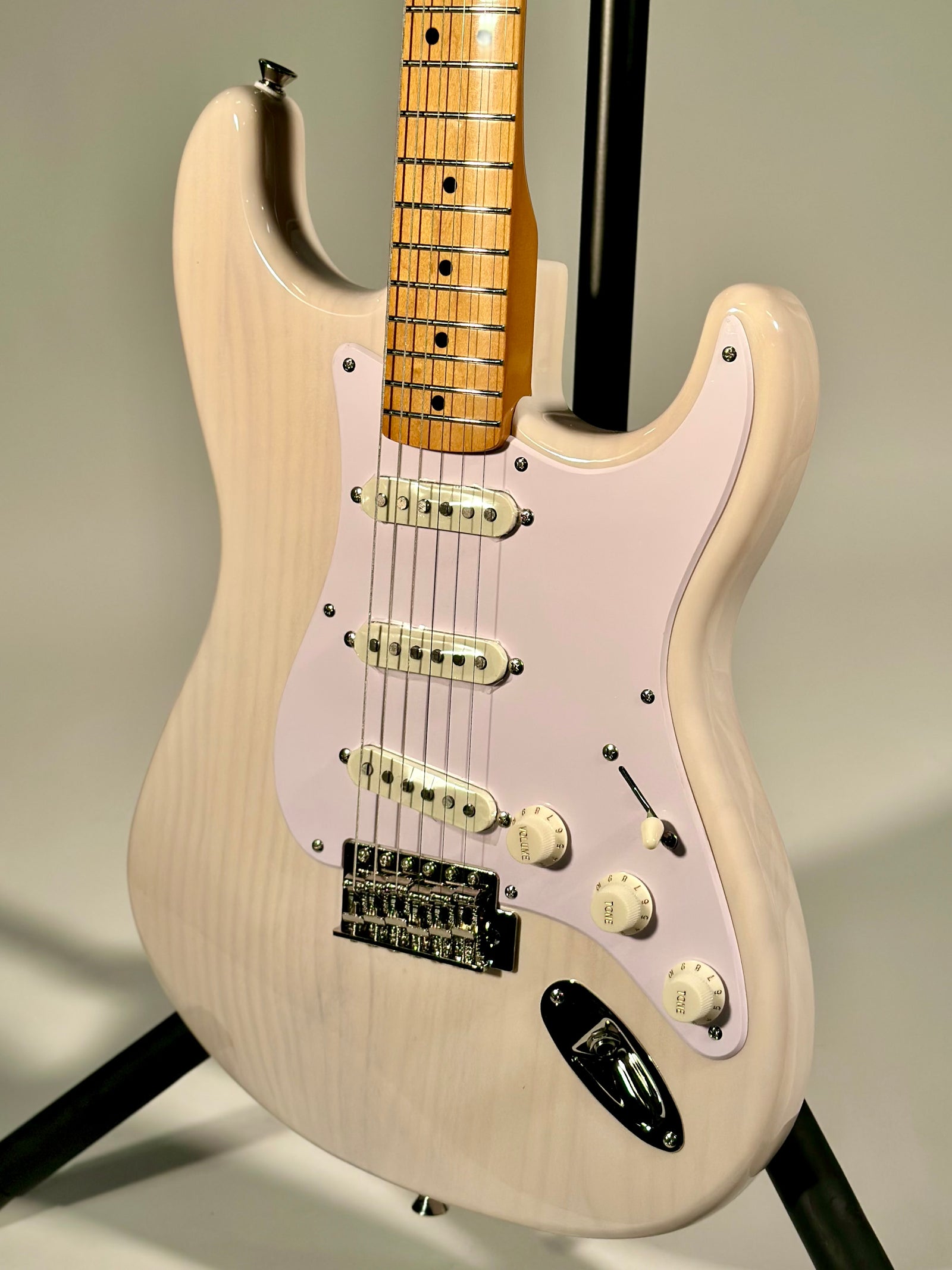 Squier Classic Vibe '50s Stratocaster, White Blonde