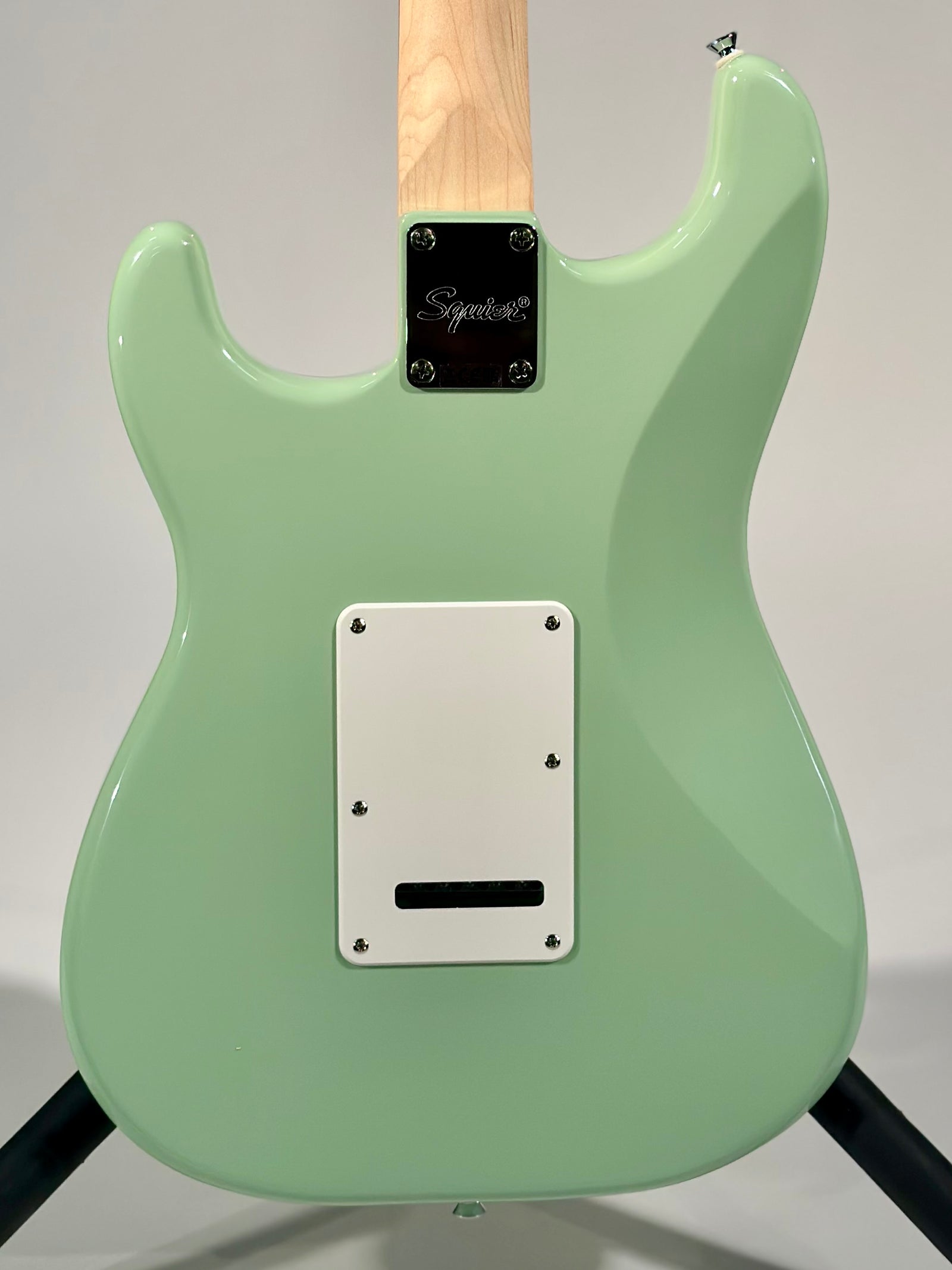 Squier FSR Affinity Series Stratocaster, Surf Green