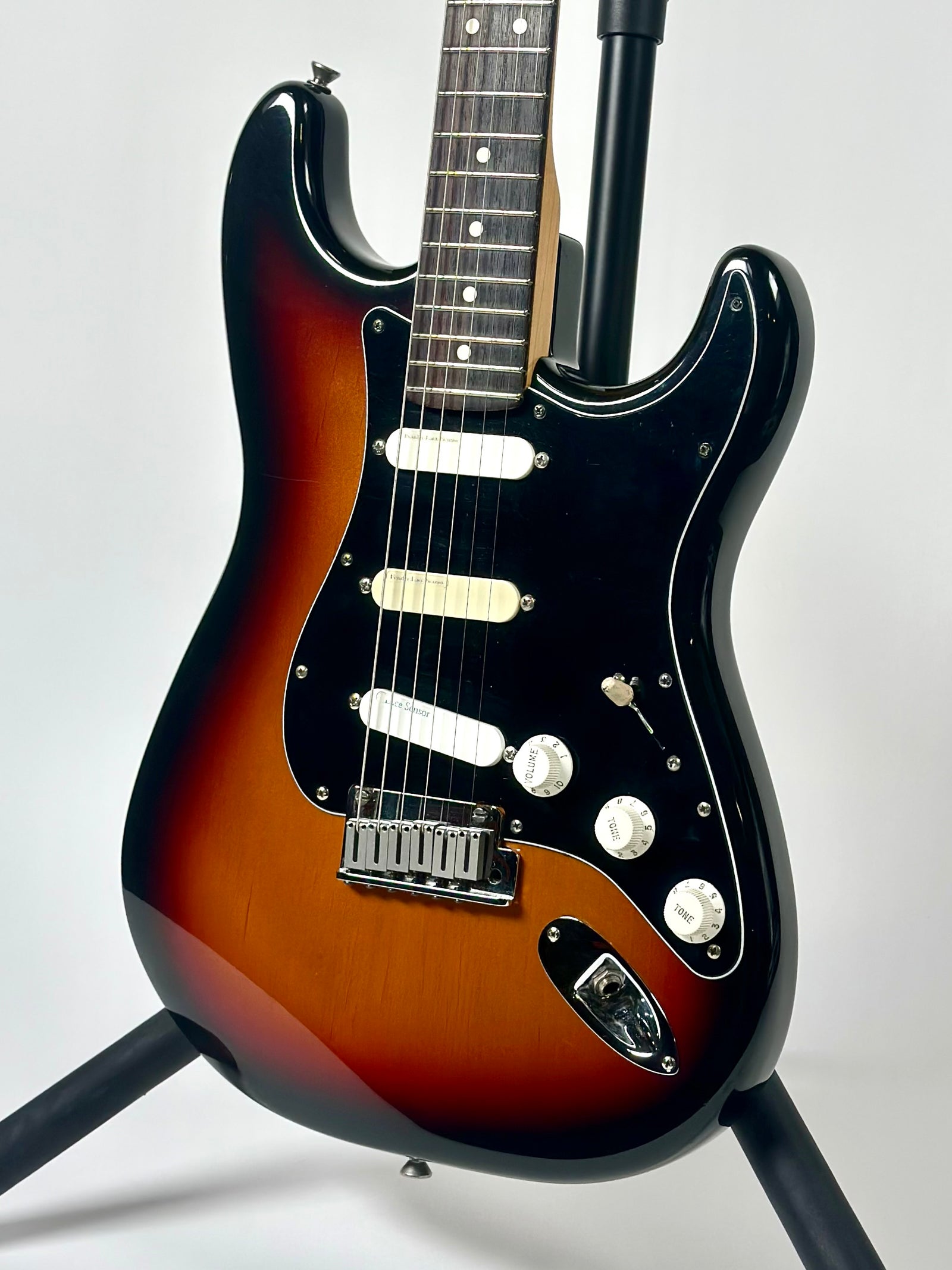 Fender American Standard Stratocaster, 3 Tone Sunburst (Trade In)