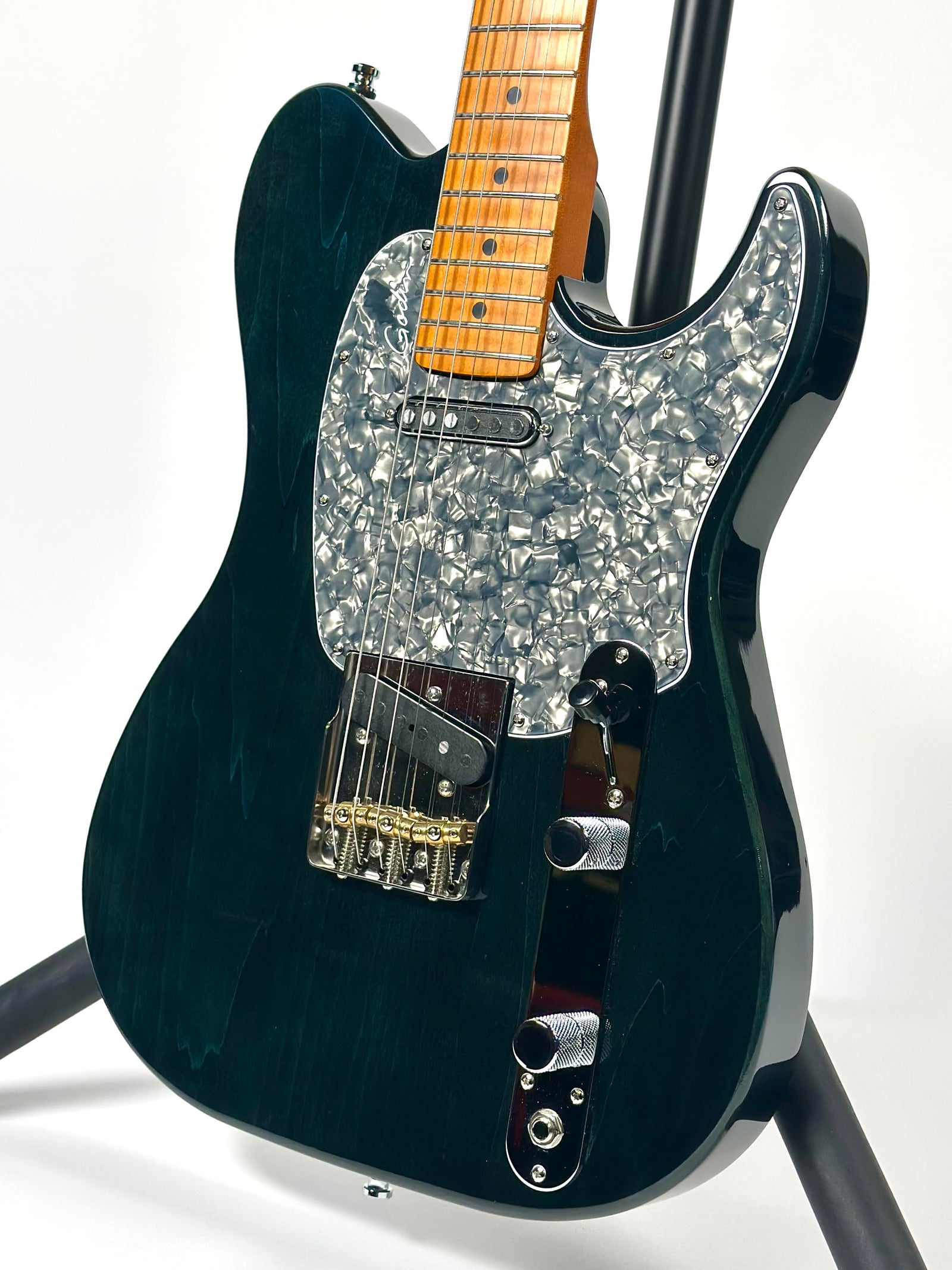 Godin Stadium Pro LTD, Maple Neck, Pacifik Blue (Trade In)