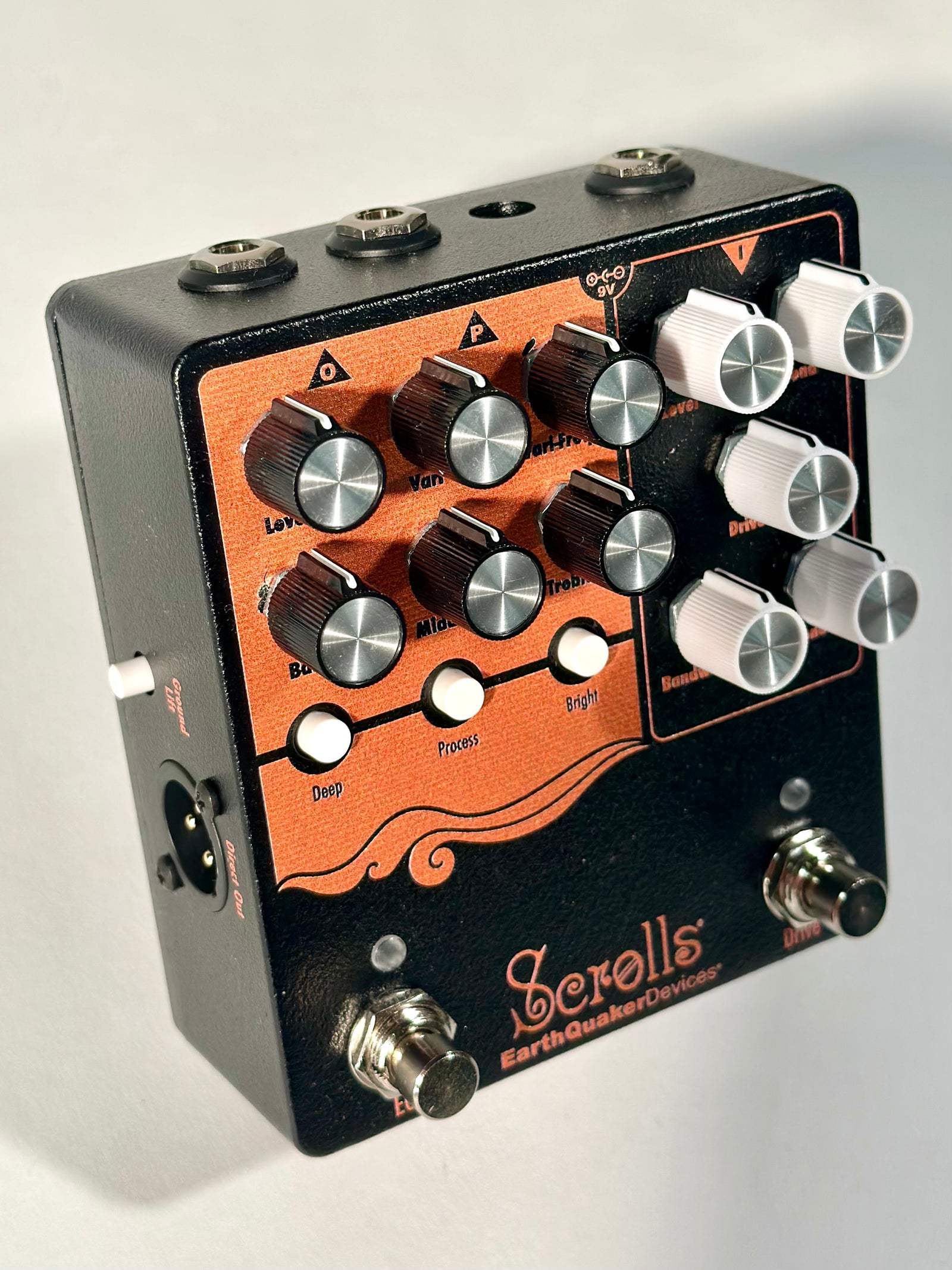 EarthQuaker Devices Scrolls Bass Odyssey