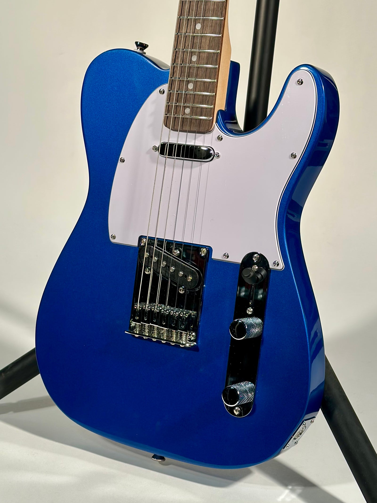 Squier Affinity Telecaster, Lake Placid Blue (Finish Flaw)