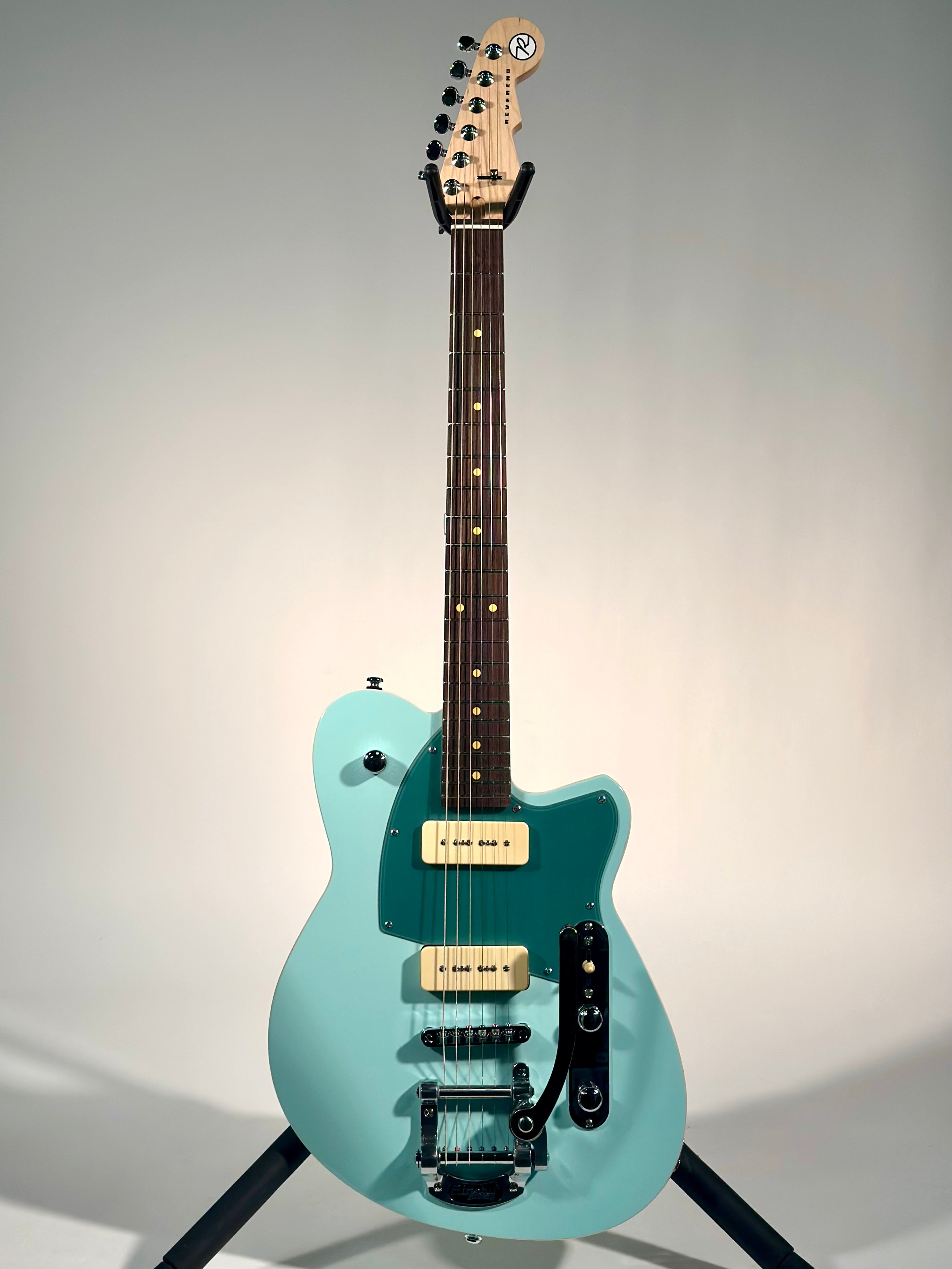 Reverend Charger 290 w/ Bigsby, Chronic Blue