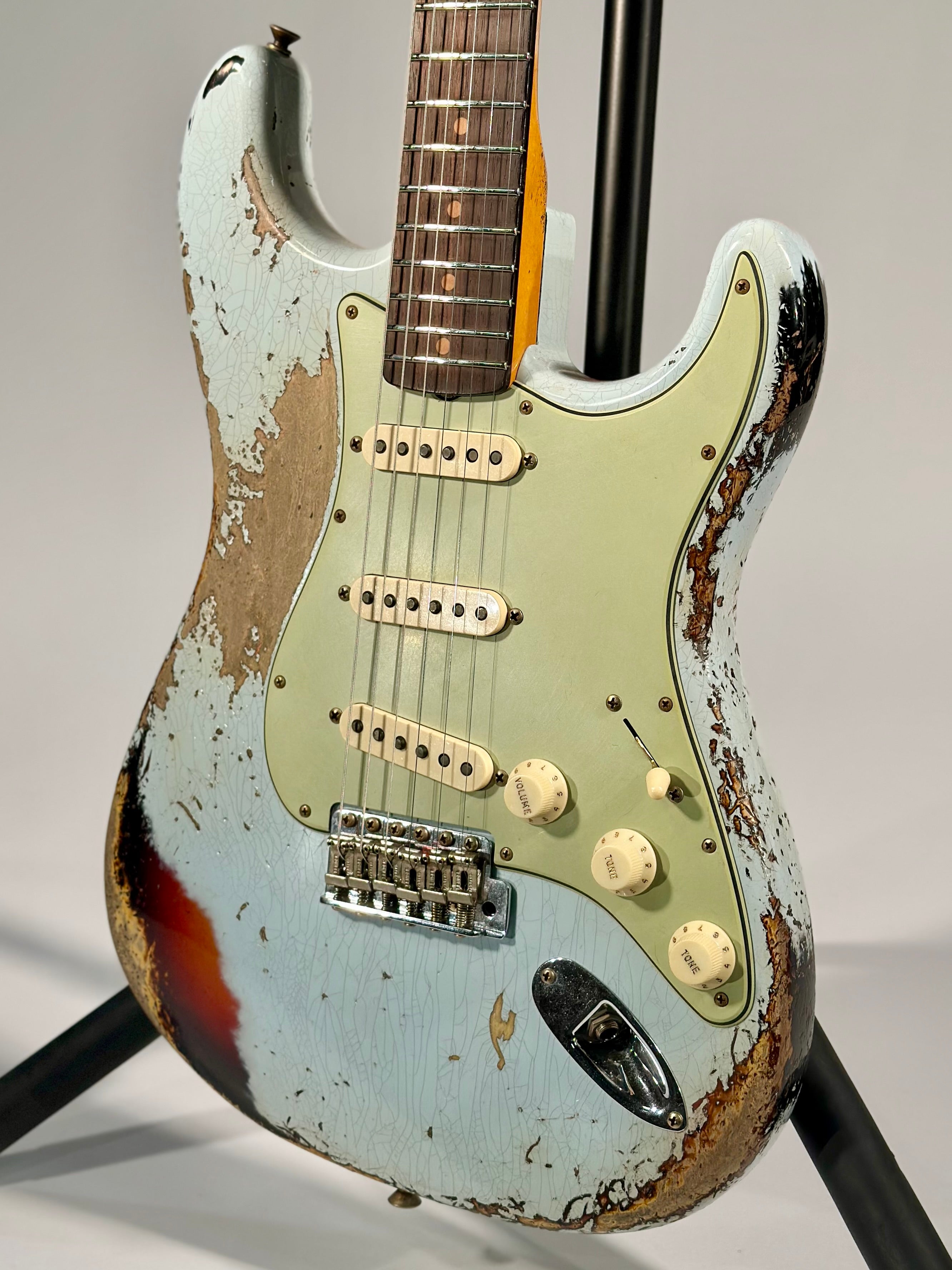 Fender Custom Shop Limited Edition 1961 Stratocaster Super Heavy Relic, Aged Sonic Blue Over 3-Tone Sunburst