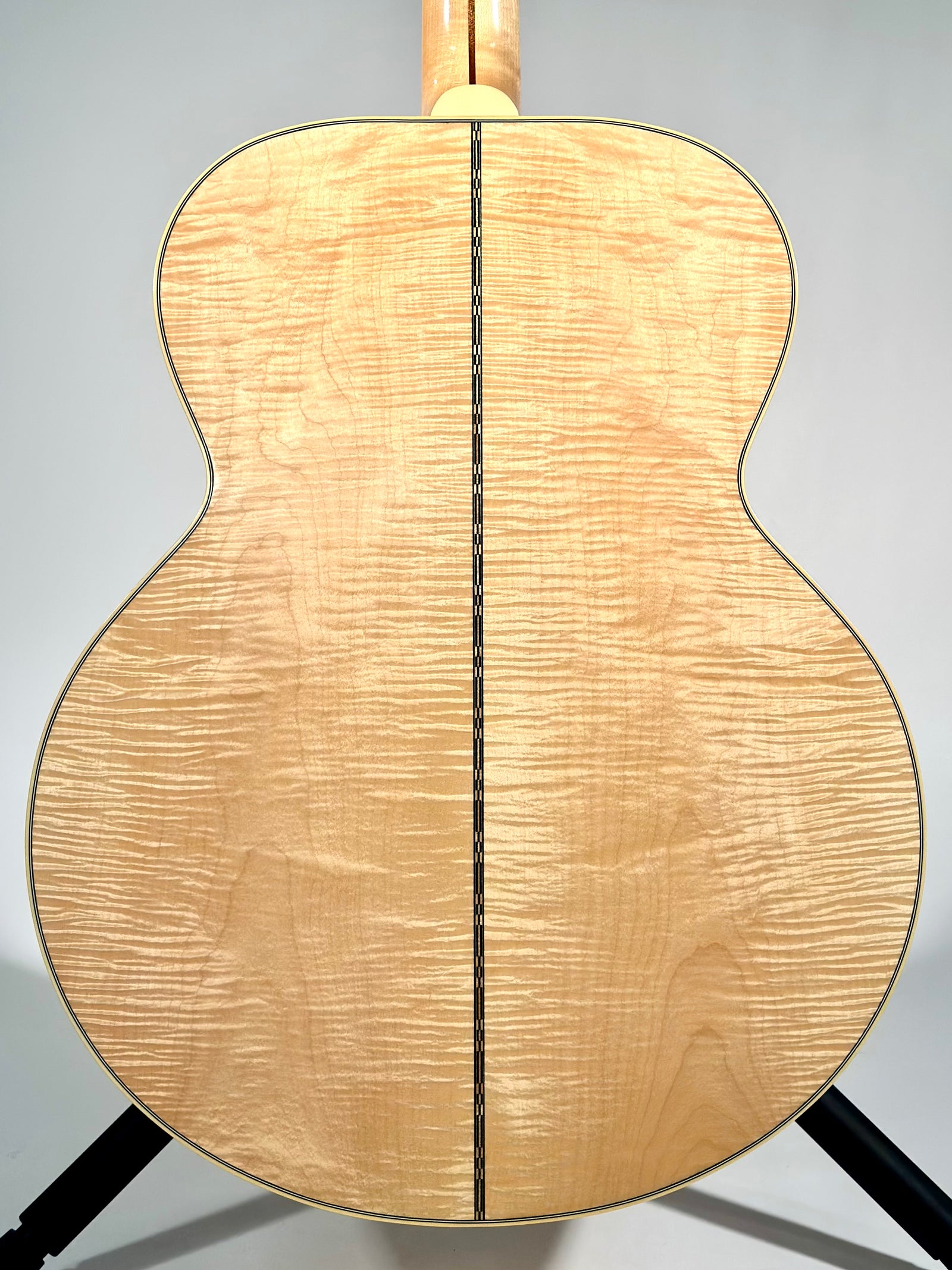 Gibson 1957 SJ-200, Antique Natural (Finish Flaw)