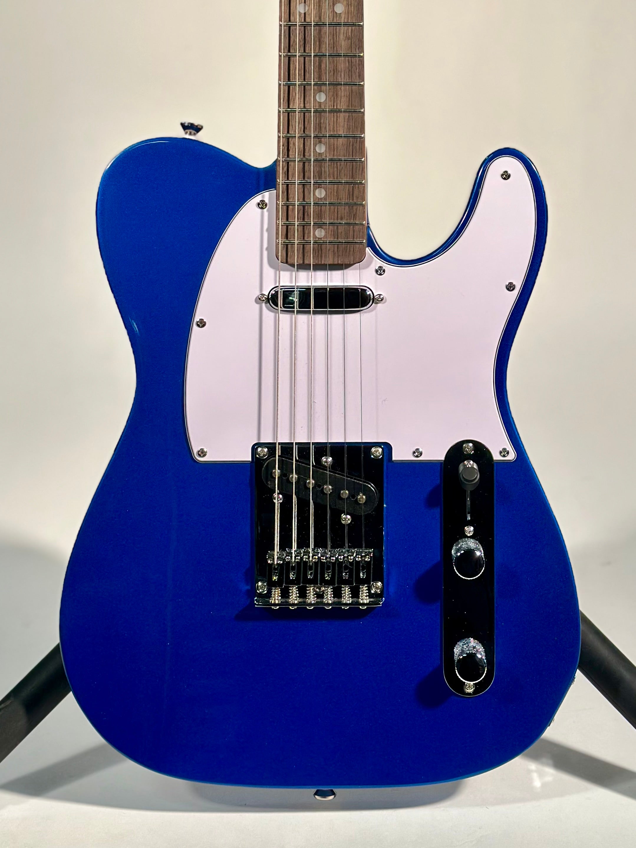 Squier Affinity Telecaster, Lake Placid Blue (Finish Flaw)