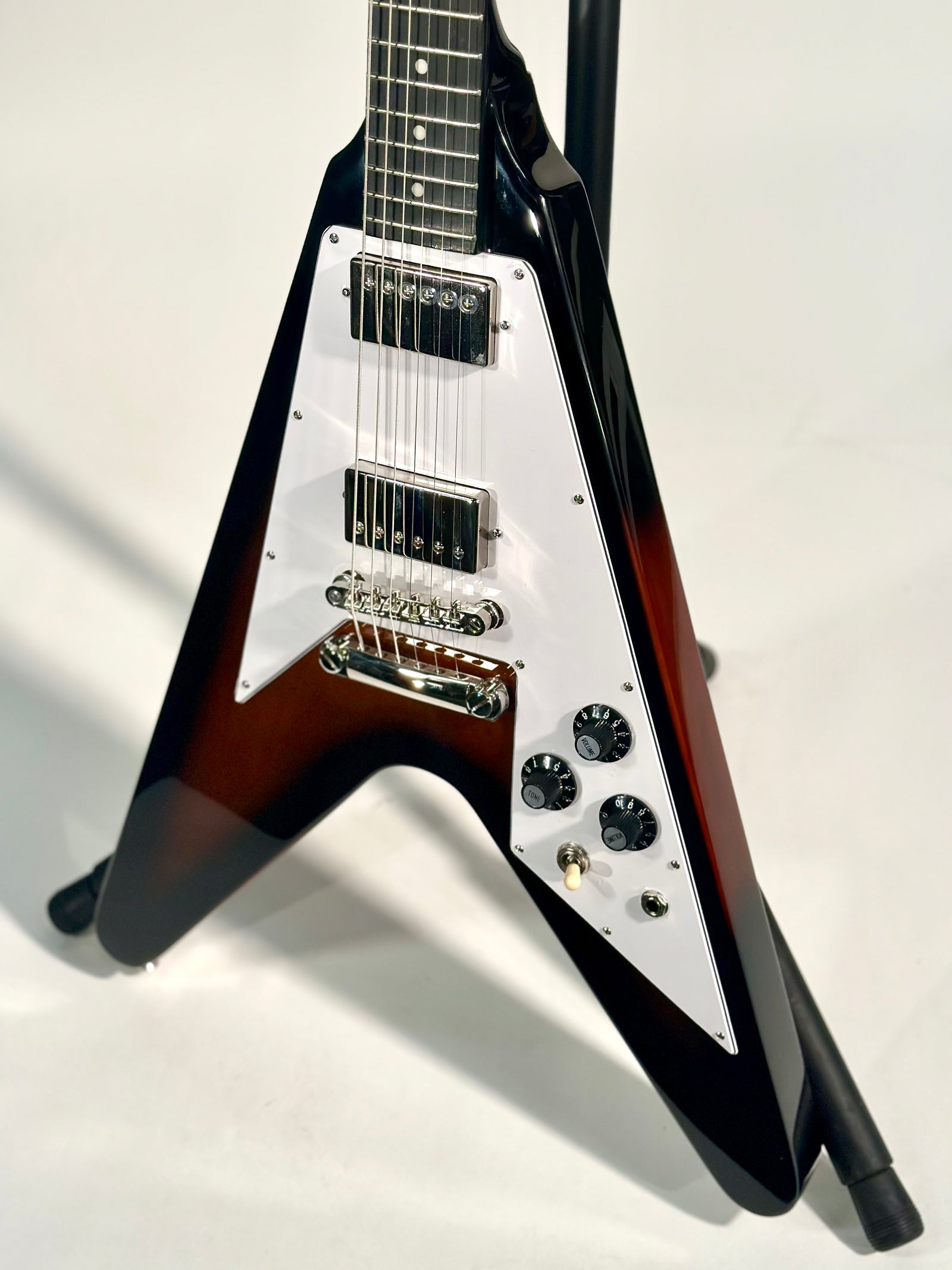 Epiphone 70s Flying V, Tobacco Sunburst (Trade In)