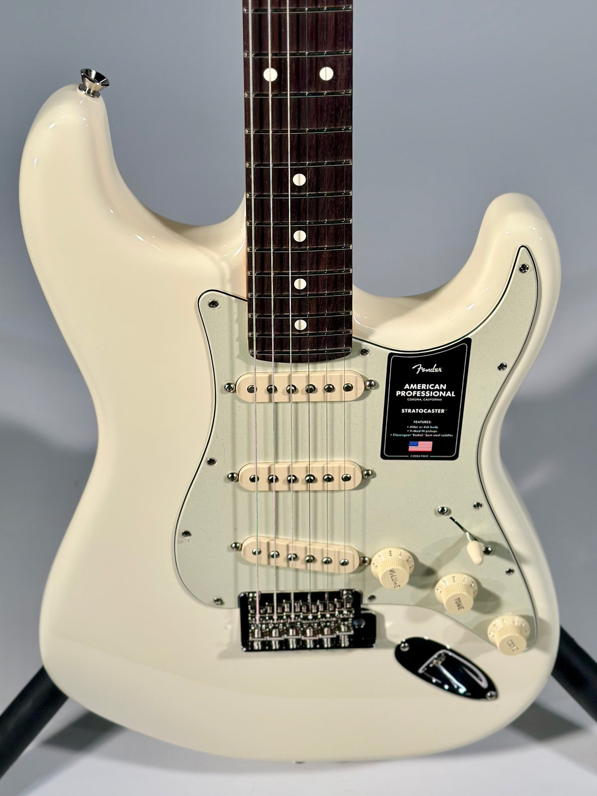 Fender American Professional Stratocaster, Olympic White