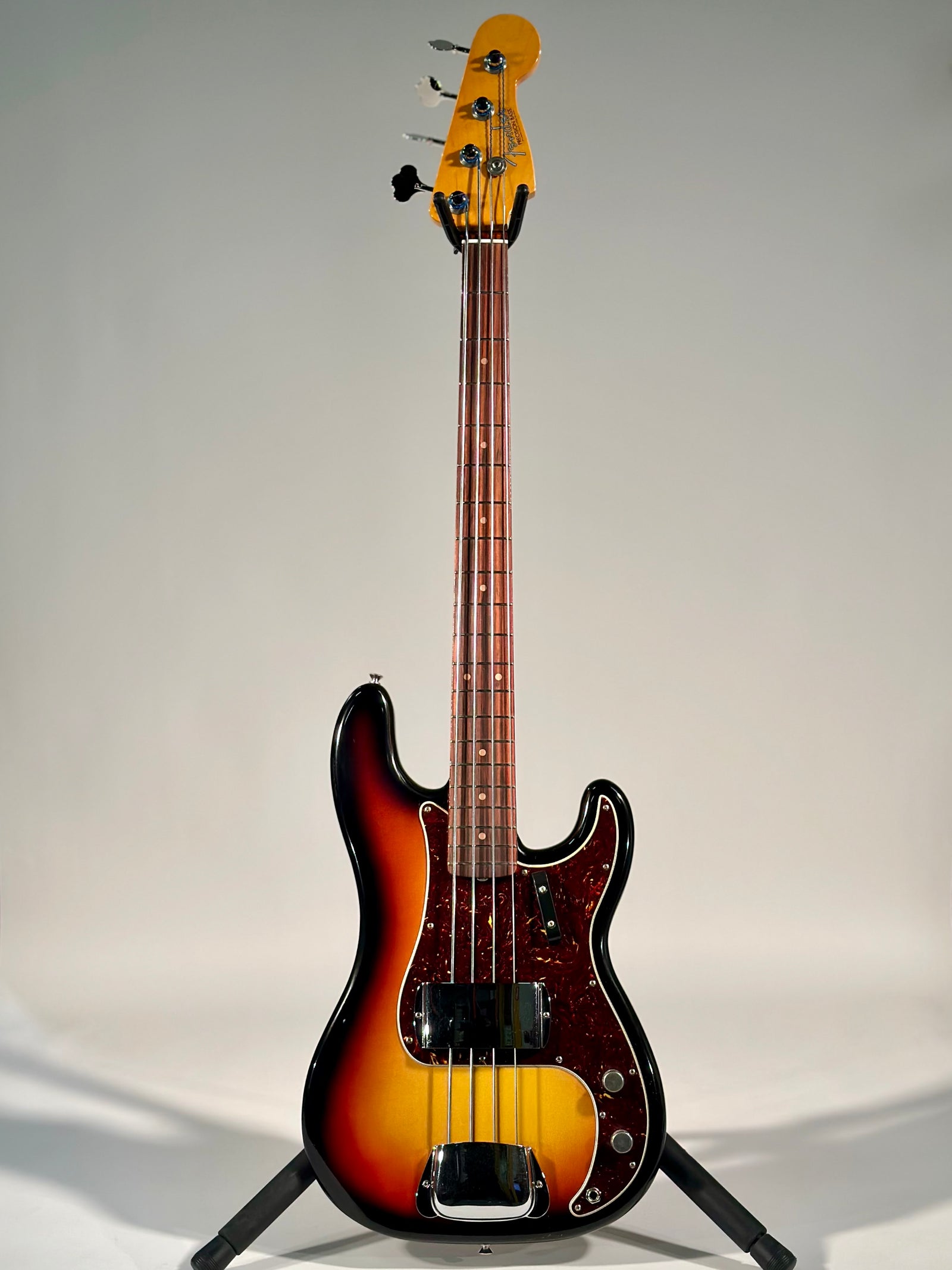 Fender James Jamerson '62 Precision Bass, 3-Tone Sunburst