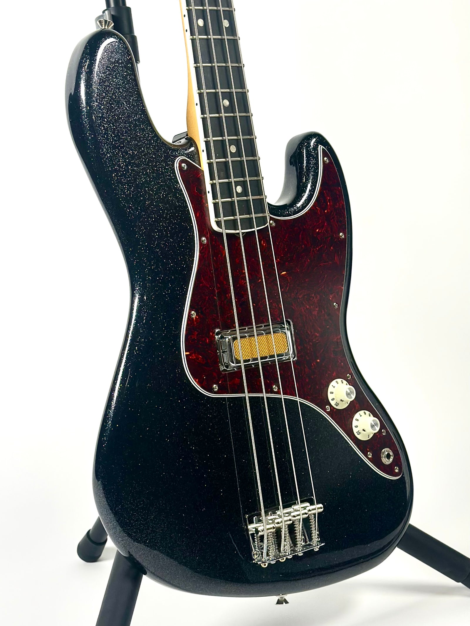 Fender Limited Edition Gold Foil Jazz Electric Bass, Black Sparkle