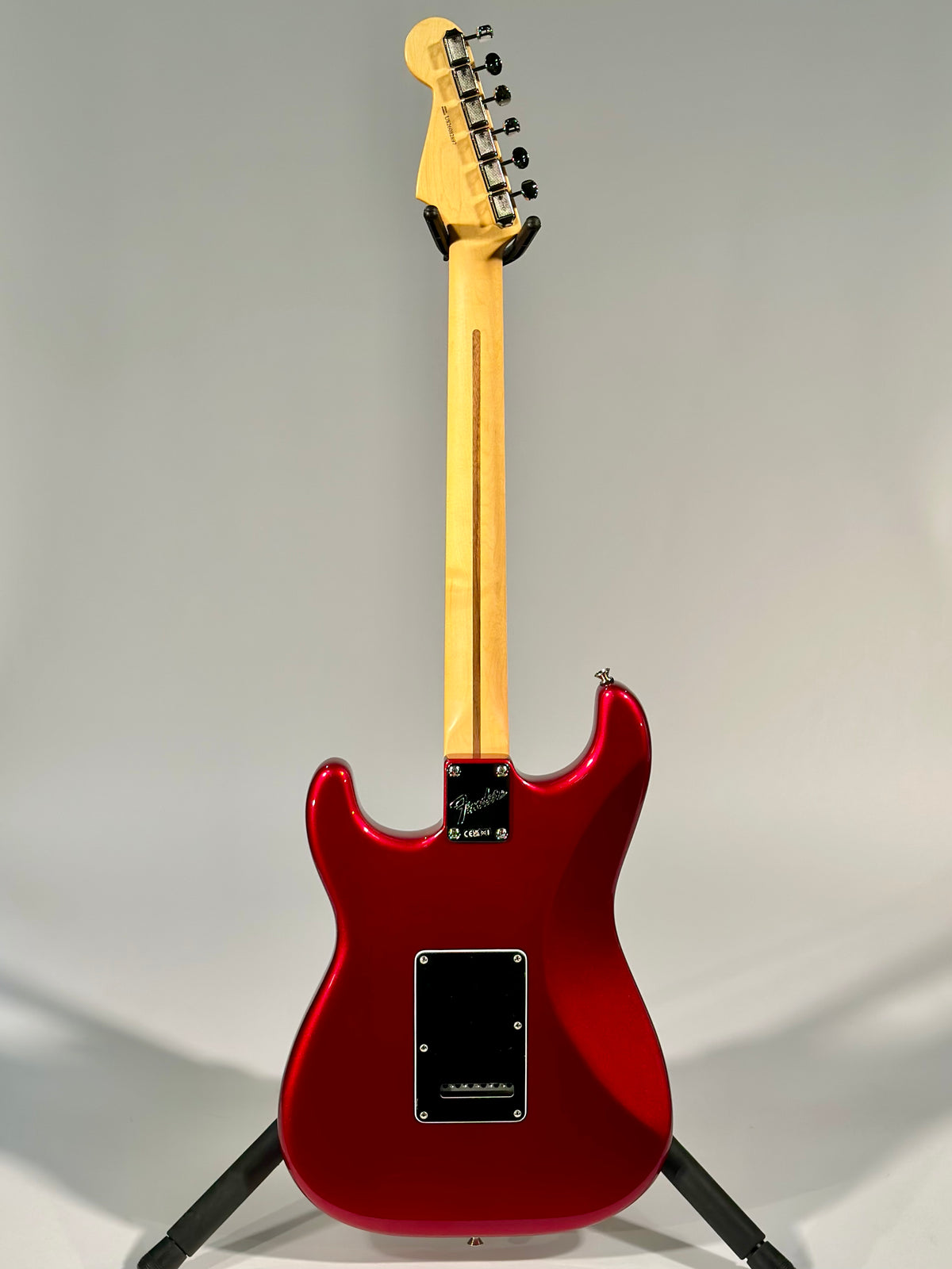 Fender Limited Edition American Professional Classic Silent System Stratocaster, Candy Apple Red