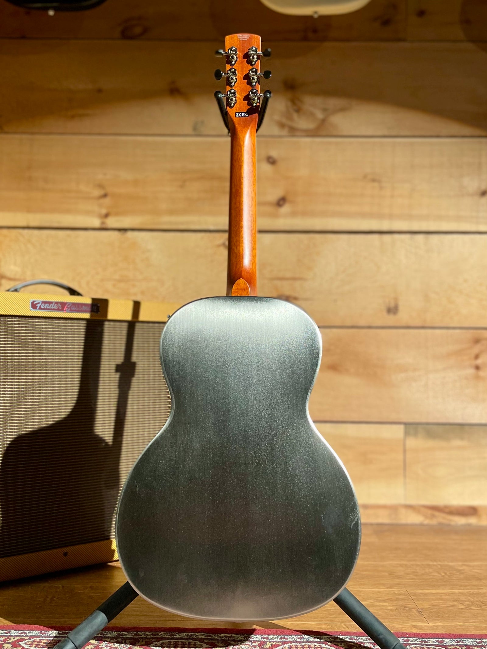 Gretsch G9221 Bobtail™ Steel Round-Neck Resonator Guitar