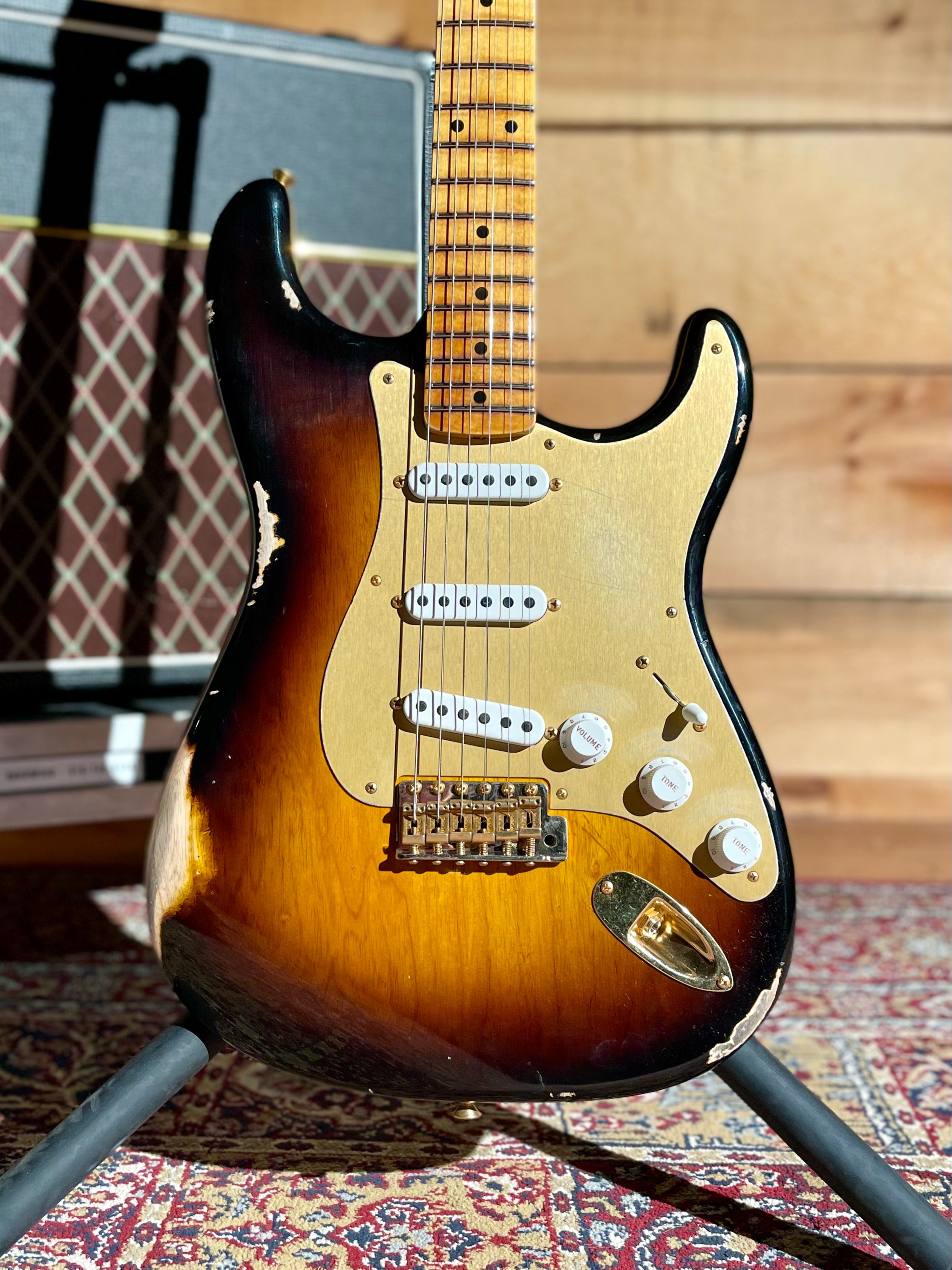 Fender Custom Shop Limited Edition '55 Bone Tone Stratocaster Relic, 2A Flame Maple Fingerboard, Wide-Fade 2-Color Sunburst with Gold Hardware