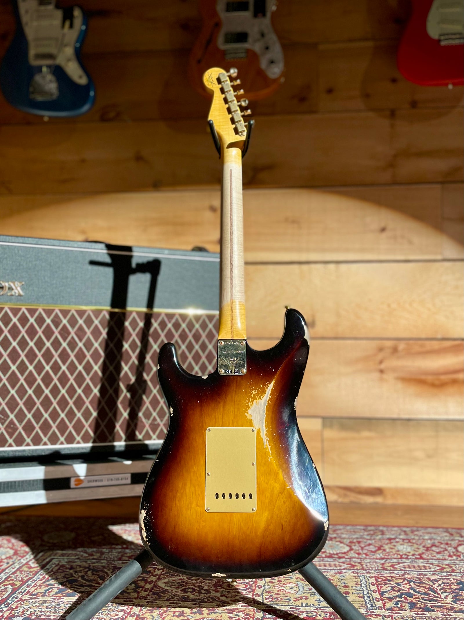 Fender Custom Shop Limited Edition '55 Bone Tone Stratocaster Relic, 2A Flame Maple Fingerboard, Wide-Fade 2-Color Sunburst with Gold Hardware