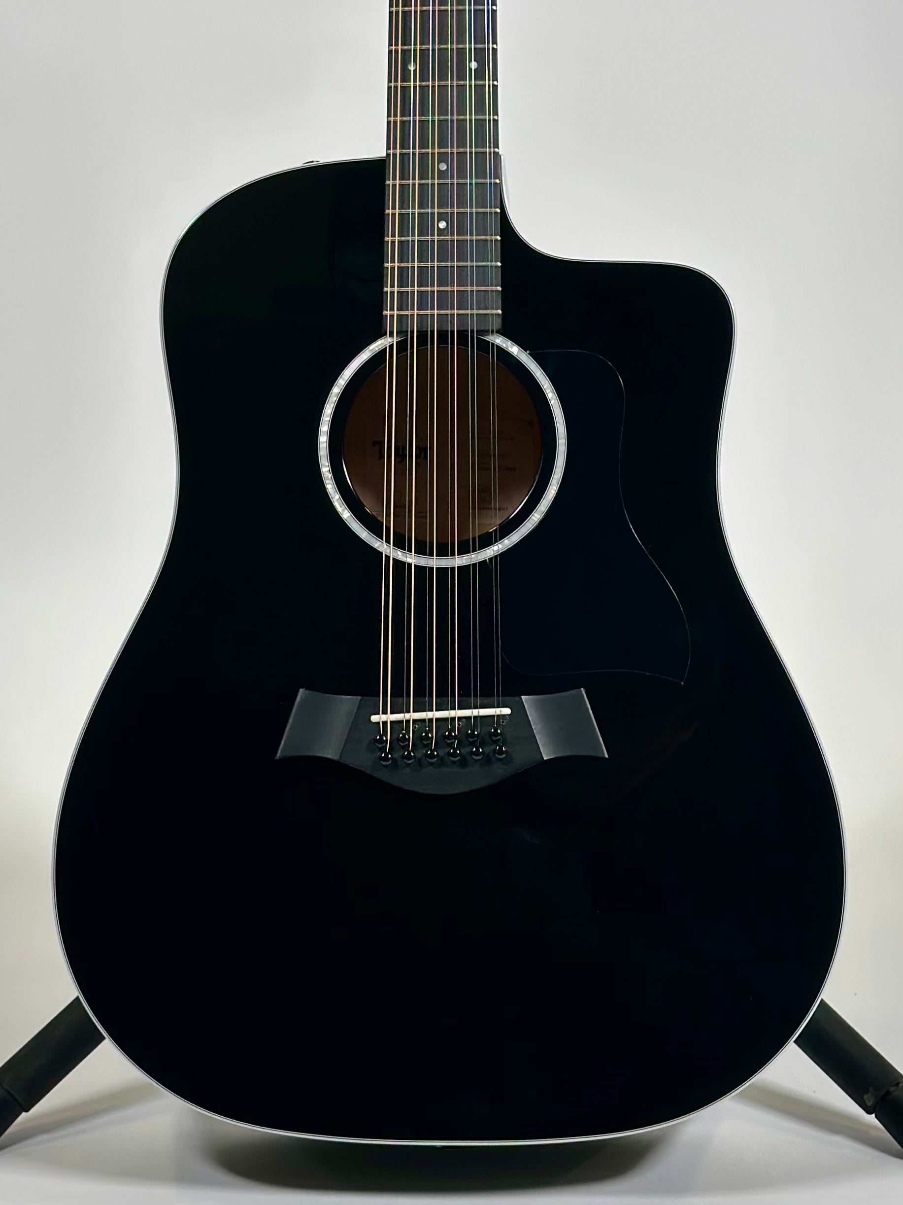 Taylor 250ce-BLK Plus 12-String, Spruce/Maple