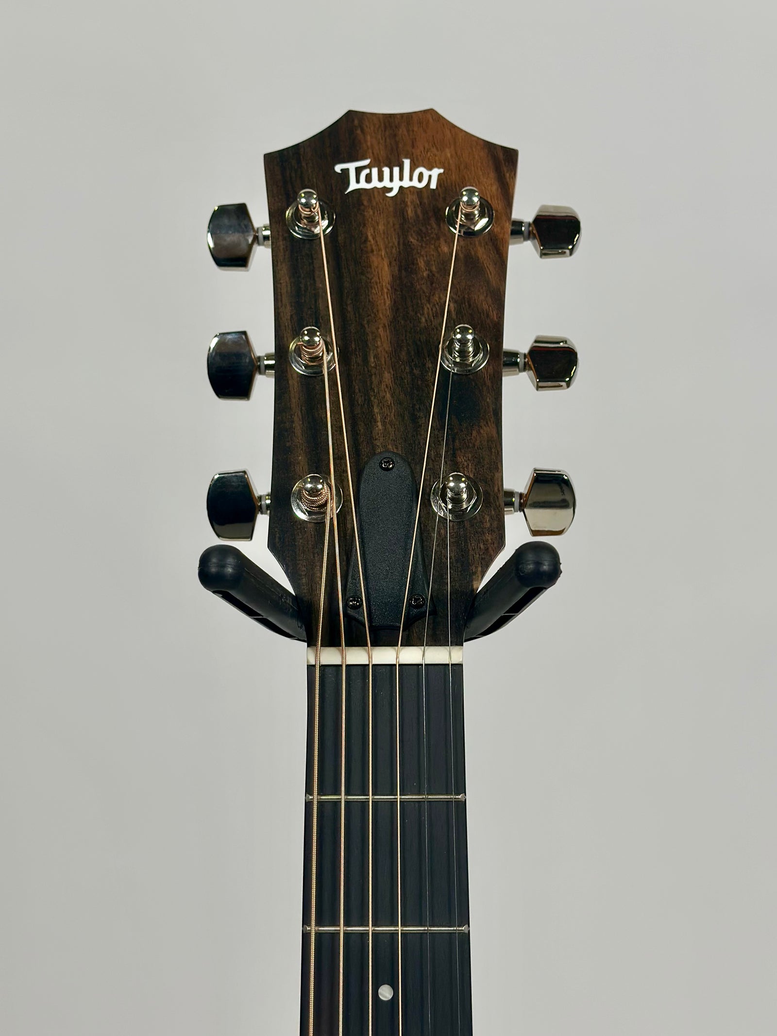 Taylor 217e-SB Plus, Spruce/Rosewood, Sunburst