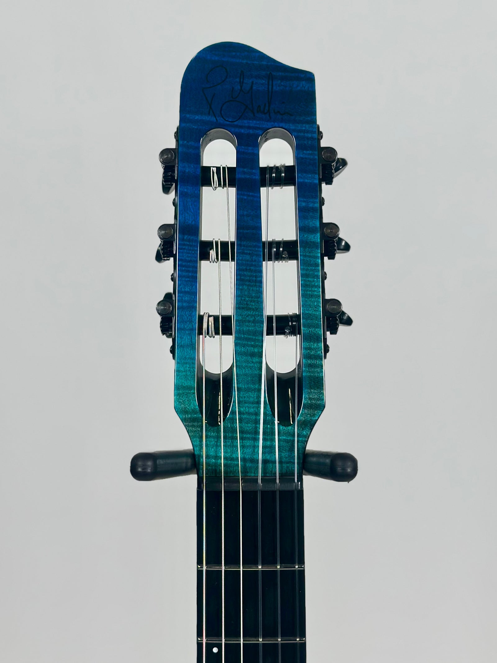 Godin Multiac Nylon, Limited Edition Oceanburst