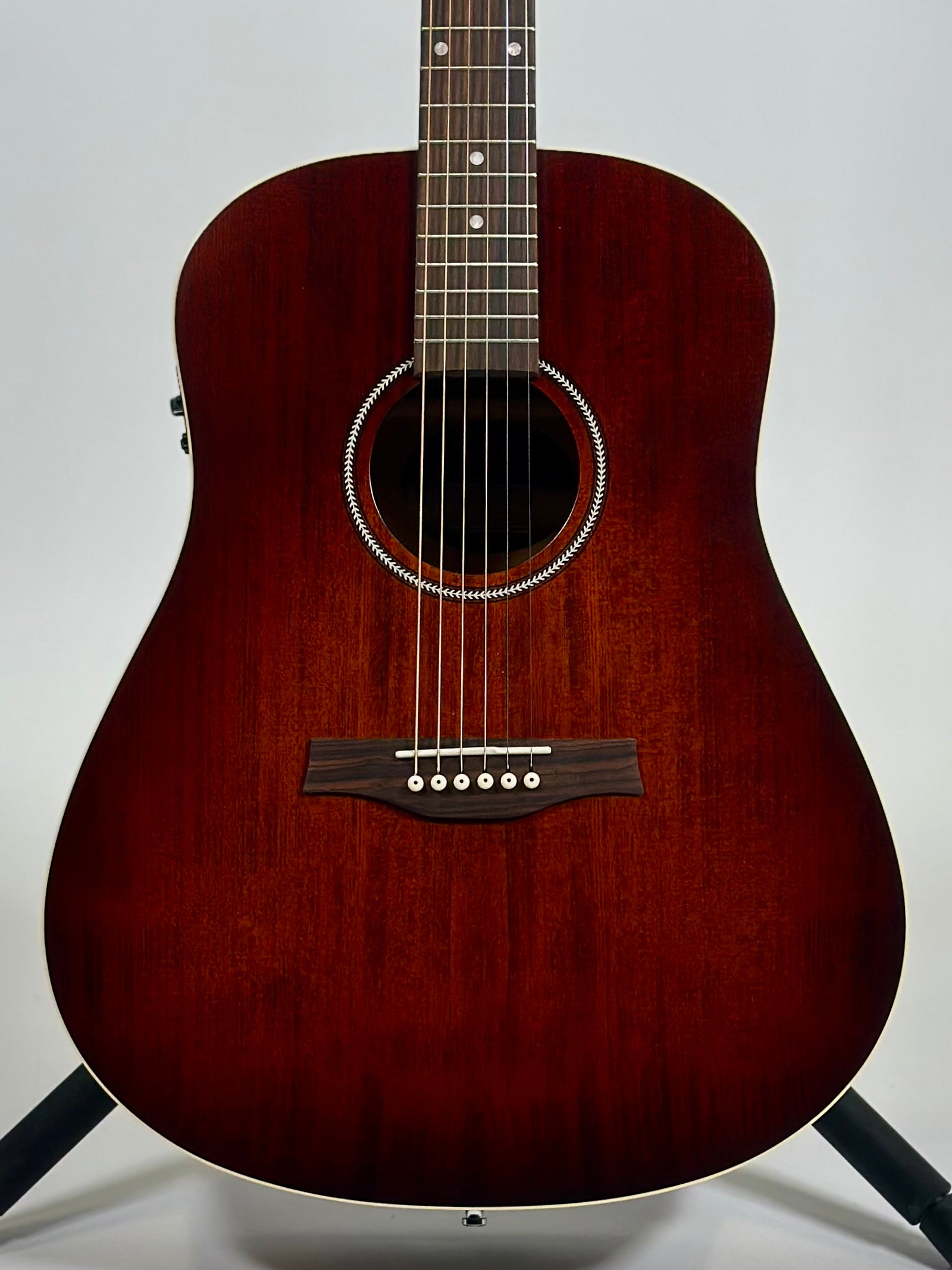 Seagull S6 Original, Burnt Umber, Presys II