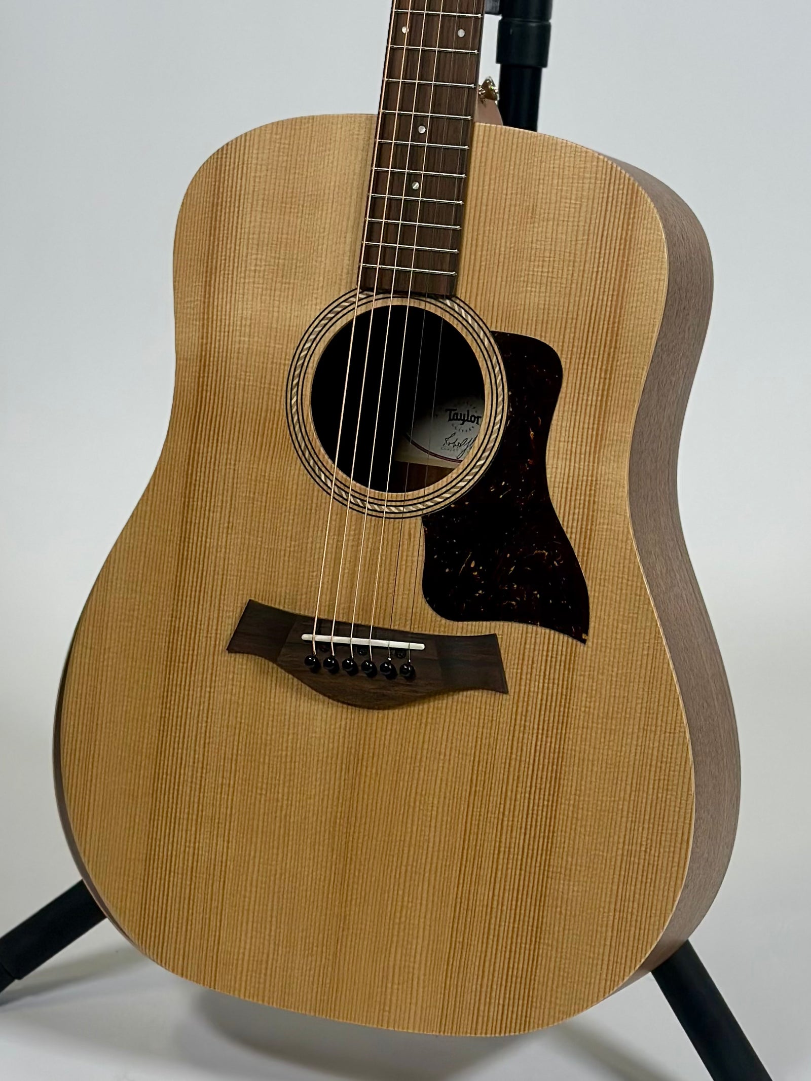 Taylor Academy 10e, Spruce/Walnut