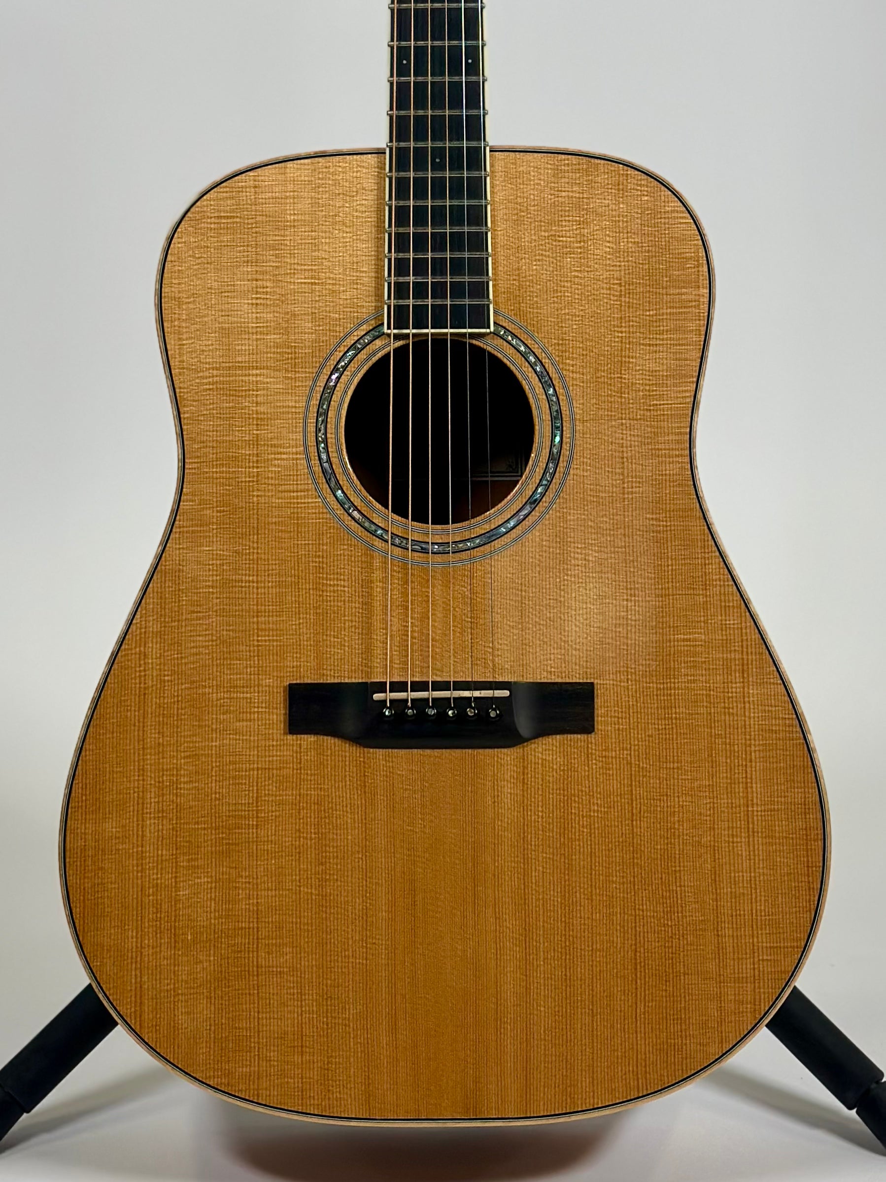 Larrivee D-05 Mahogany (Consignment)