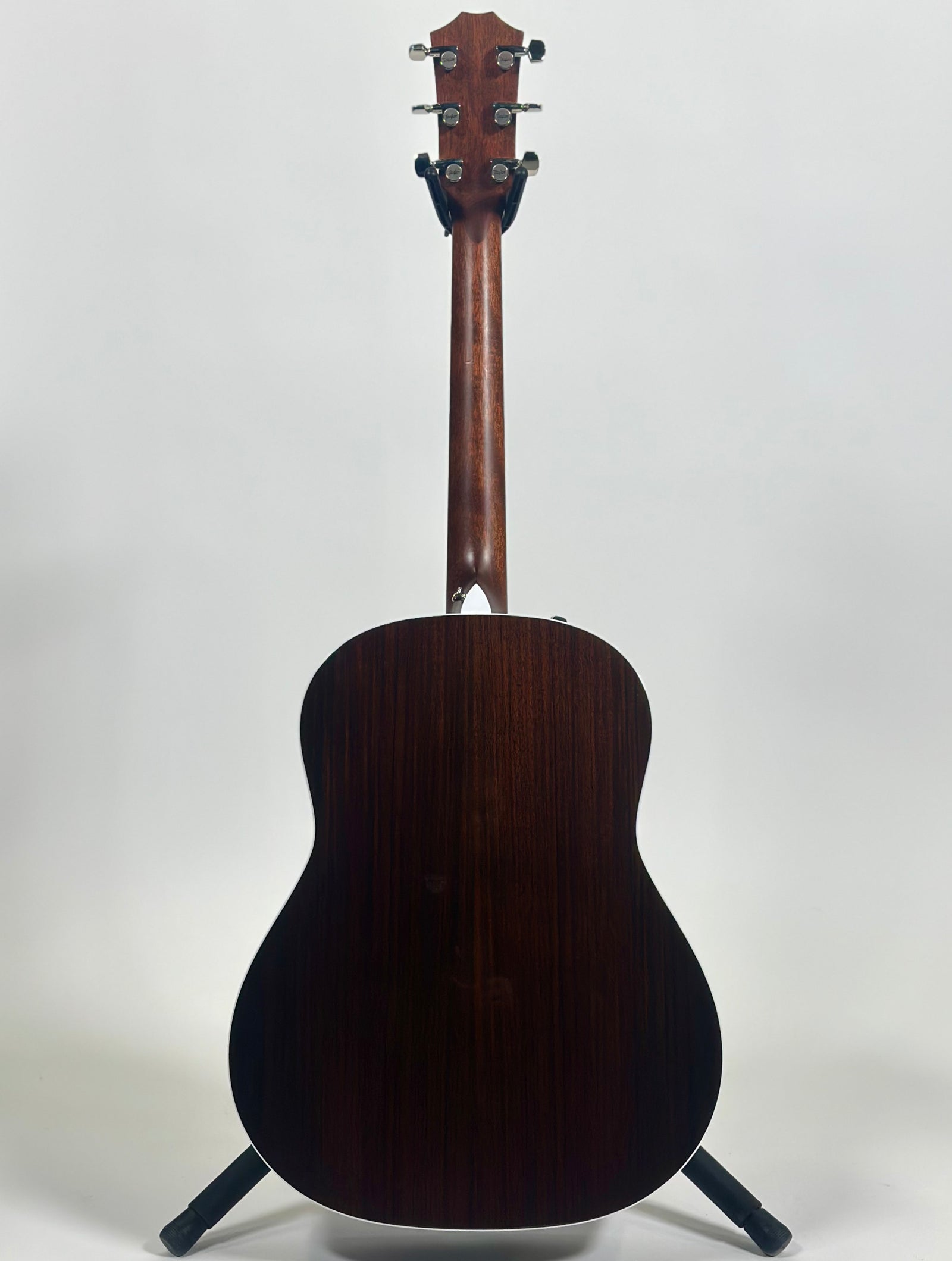 Taylor 417e-R, Tobacco Sunburst, Sitka Spruce/Indian Rosewood (Scratch & Dent)