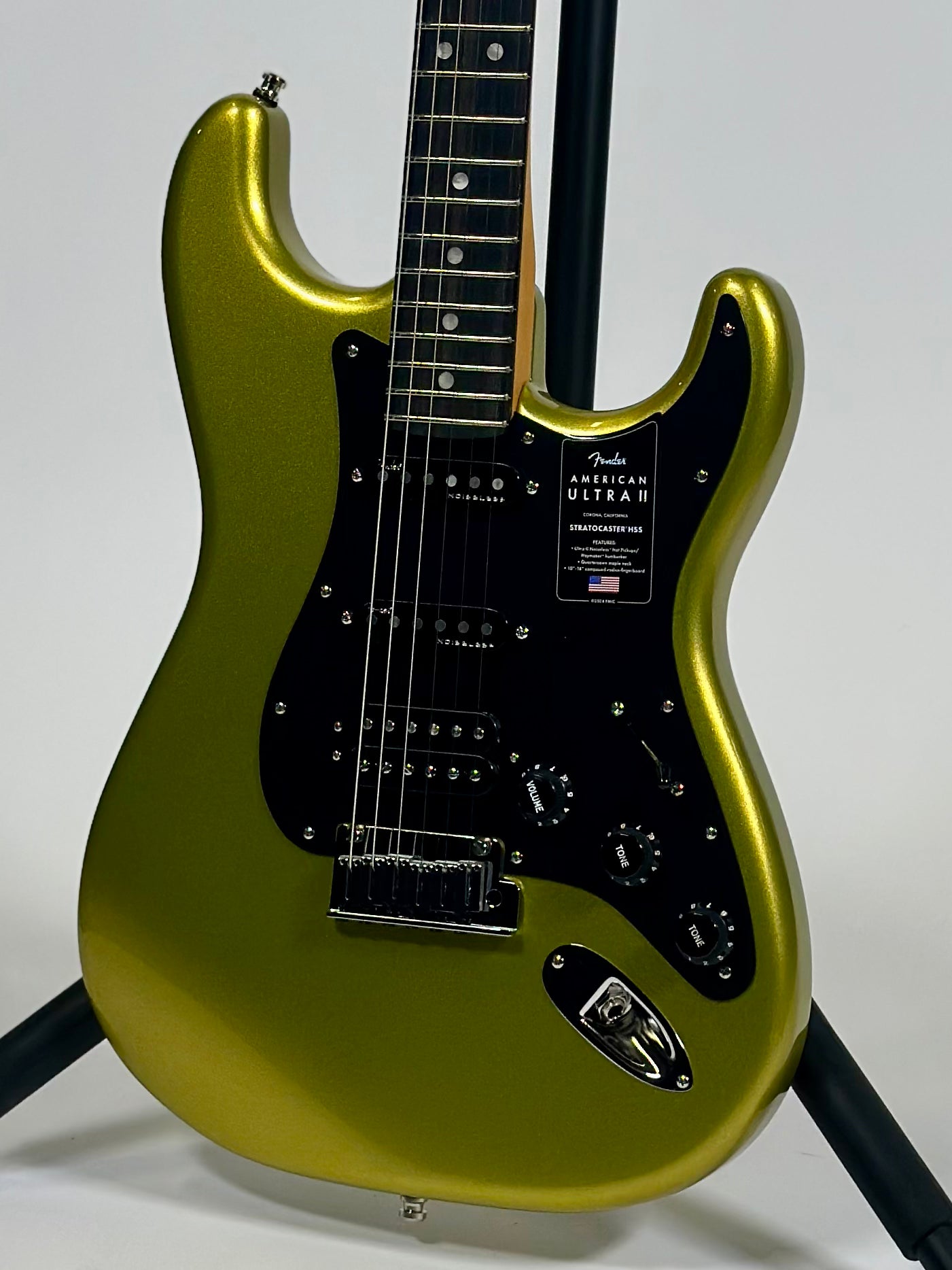 Fender Limited Edition American Ultra II Stratocaster HSS, Ebony Fingerboard, Solar Flare