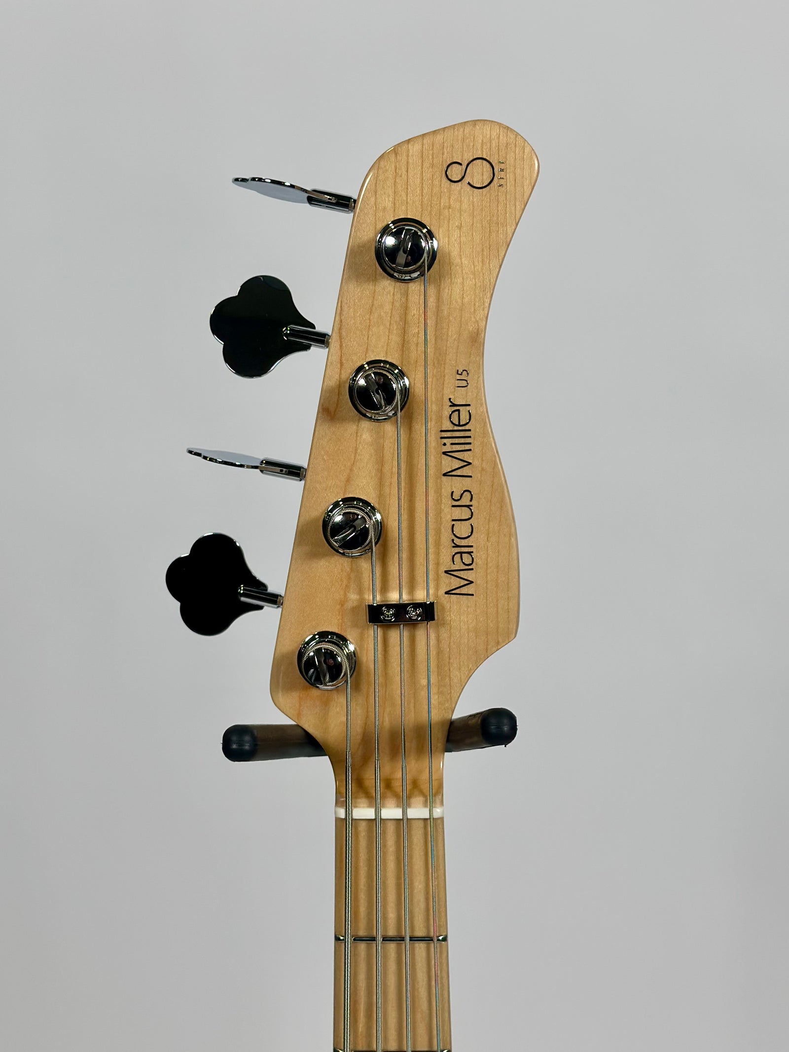 Sire Marcus Miller U5 Alder Short-Scale 4 String, Tobacco Sunburst