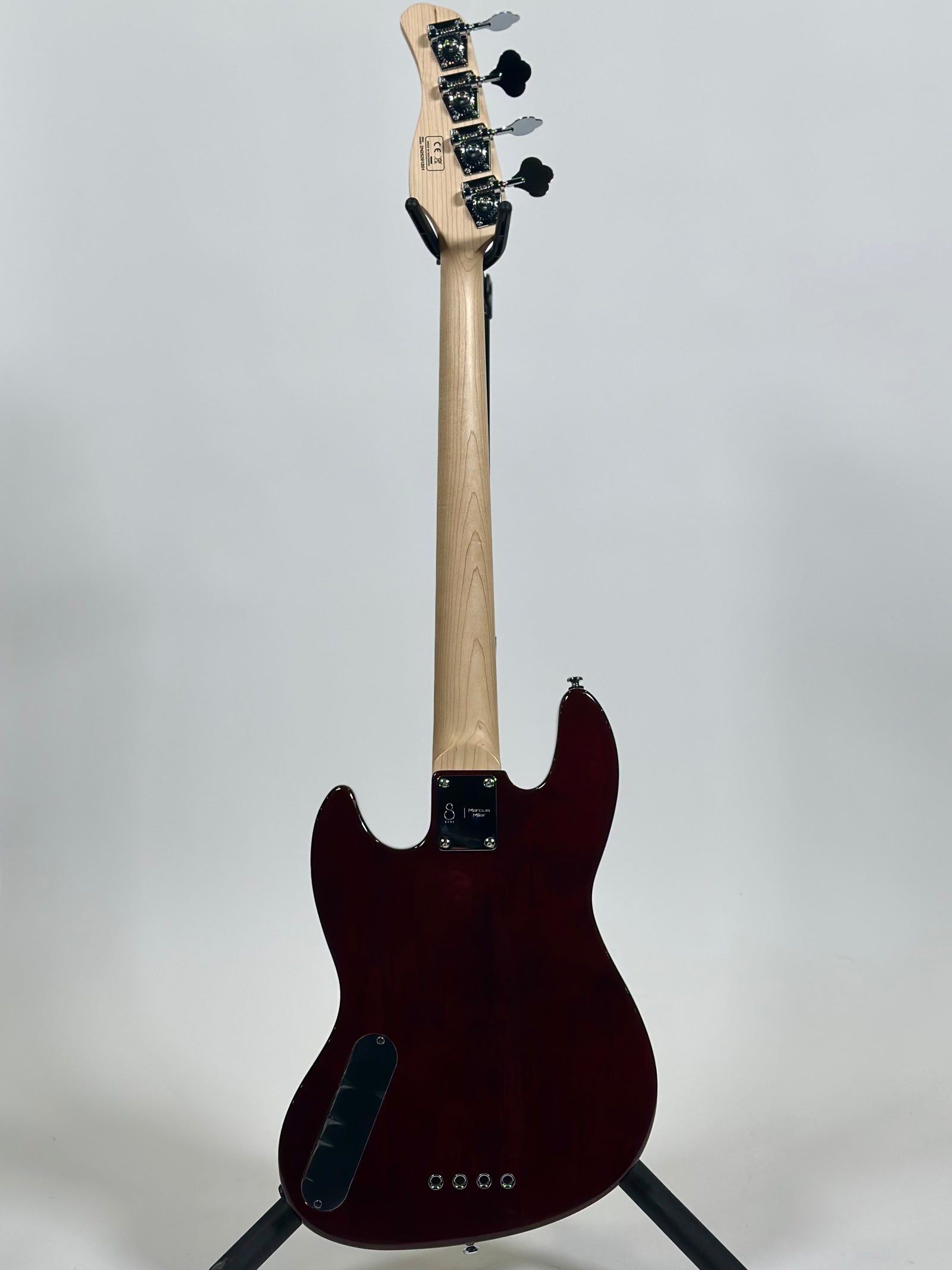 Sire Marcus Miller U5 Alder Short-Scale 4 String, Tobacco Sunburst