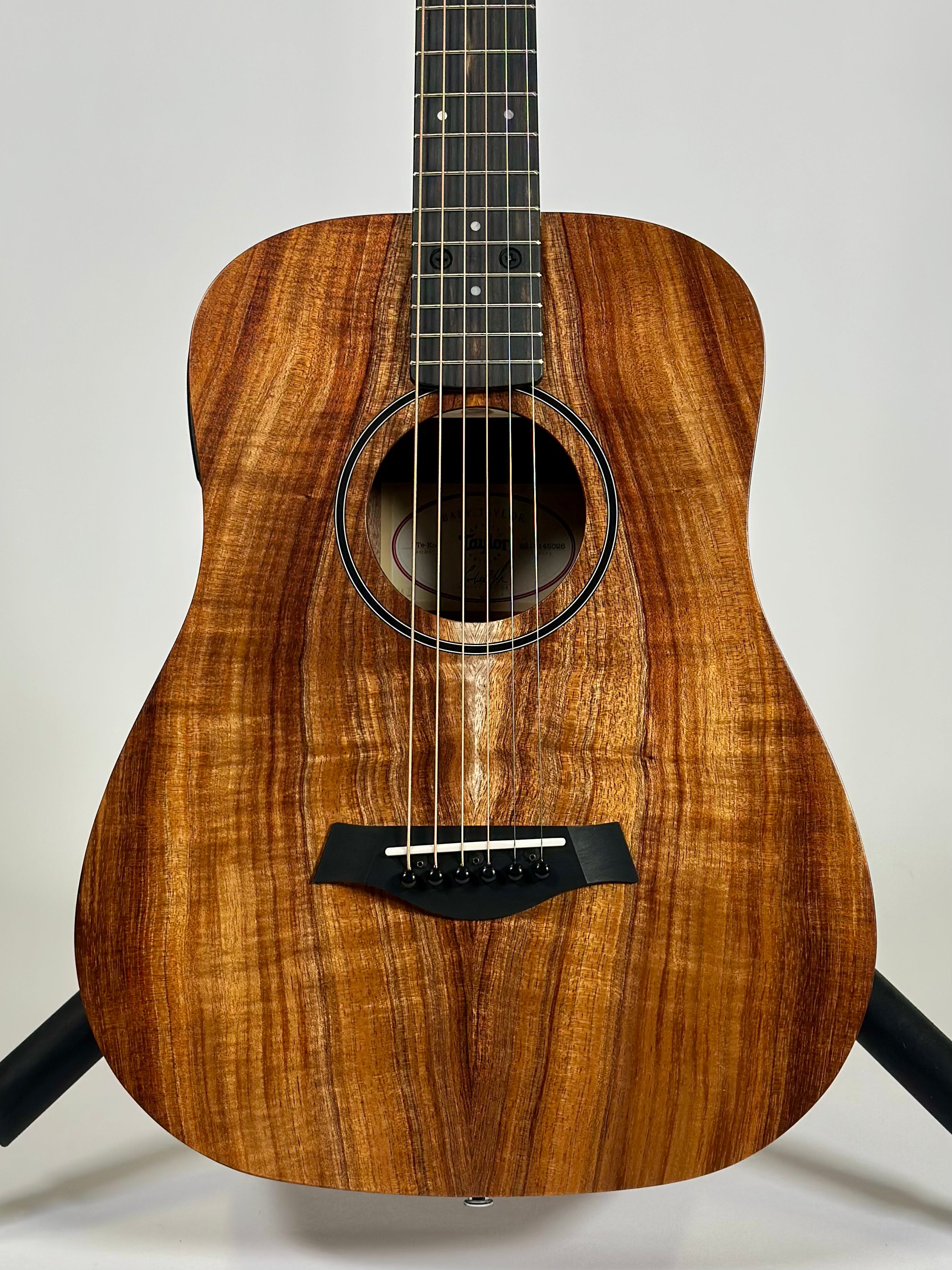 Taylor BTe Koa with Sapele Neck