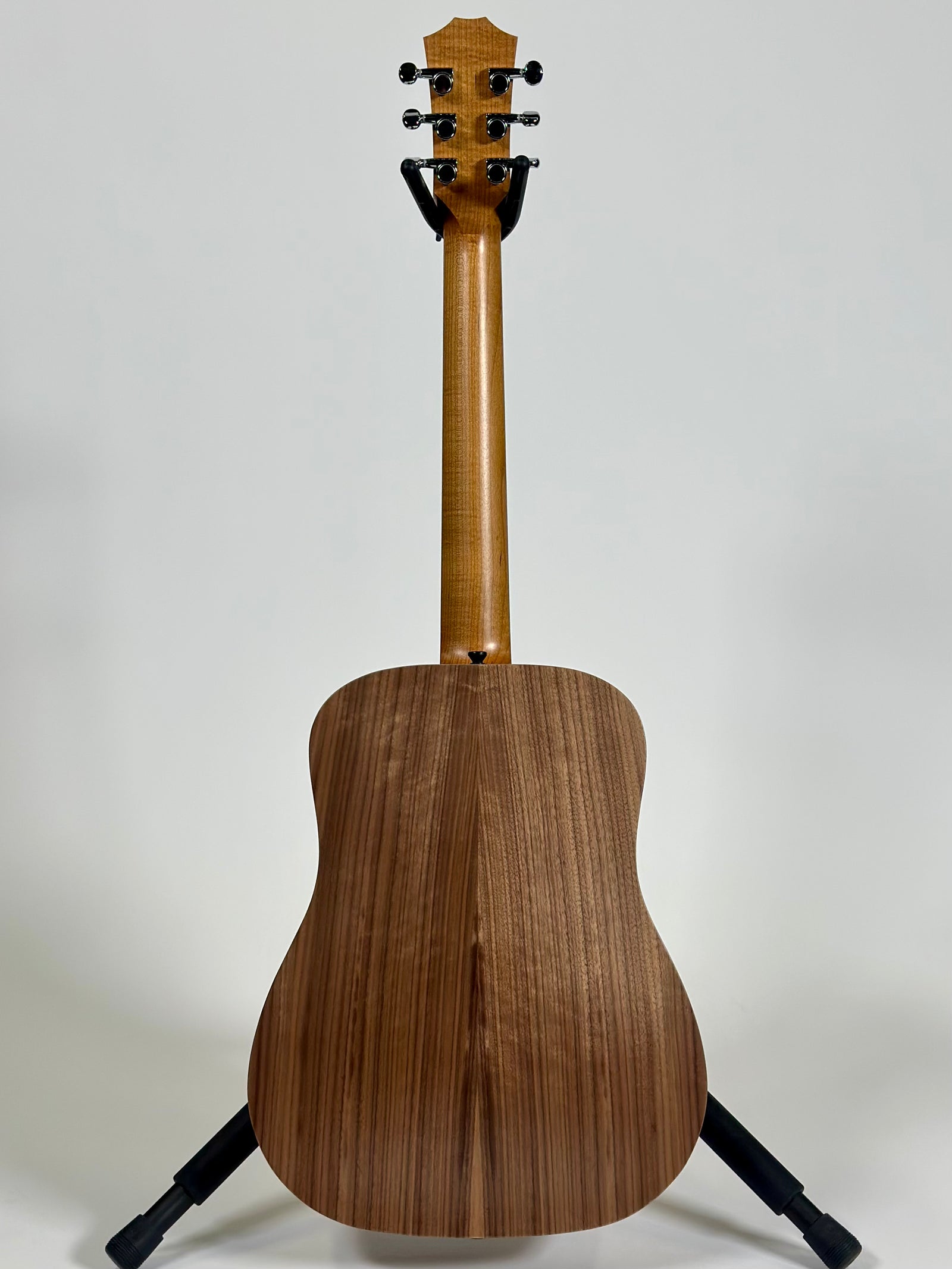 Taylor BT1, Sitka Spruce/Walnut